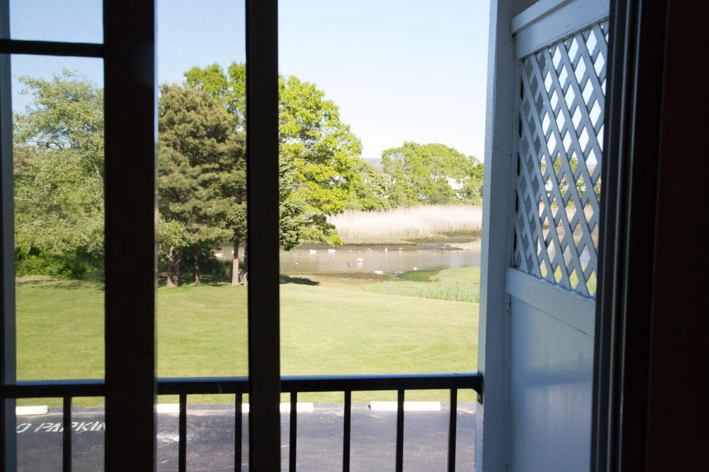 Waterside King Room in UNCOMMONER HOTEL by Reverie Boutique Collection