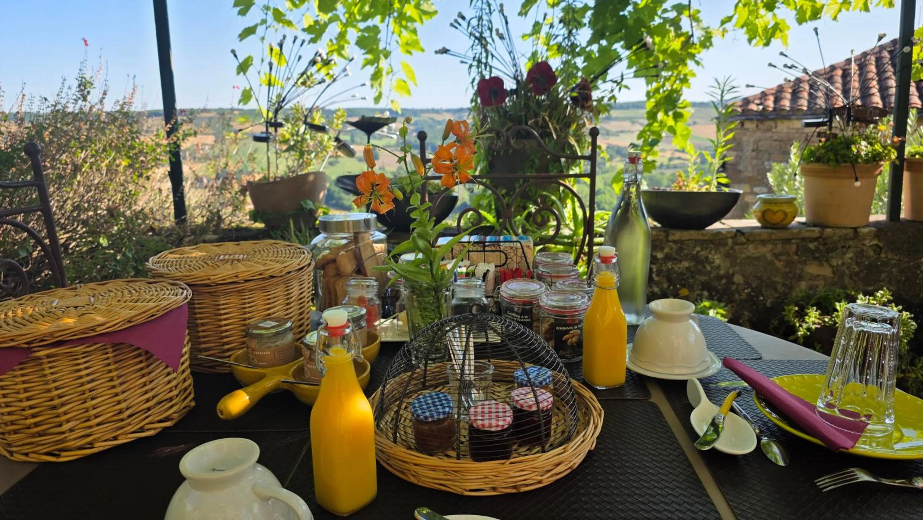 Breakfast in D'Ici et D'Ailleurs