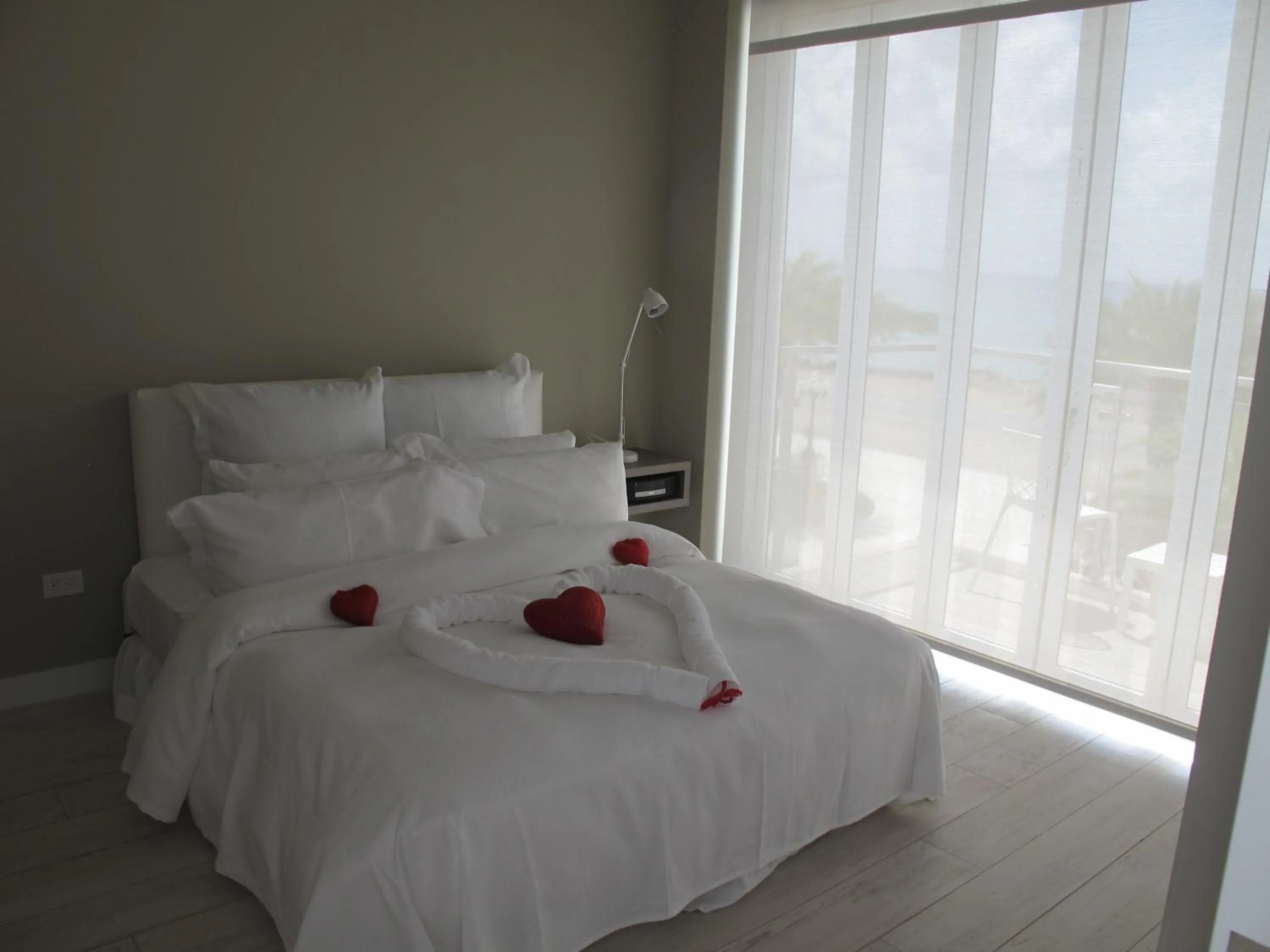 Balcony/Terrace, Bed in Ocean Z Boutique Hotel