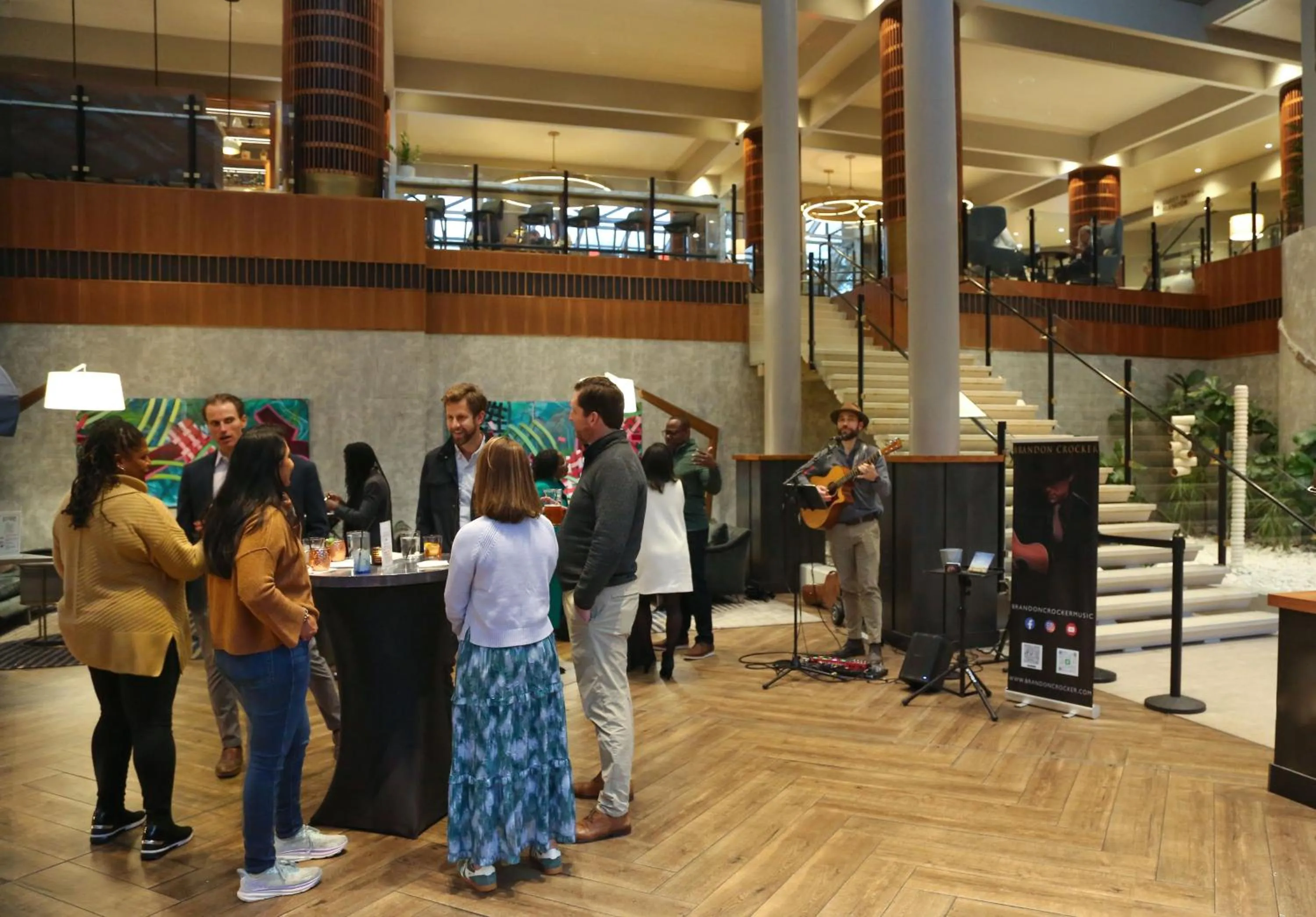 Restaurant/places to eat in Crowne Plaza Atlanta Perimeter at Ravinia by IHG