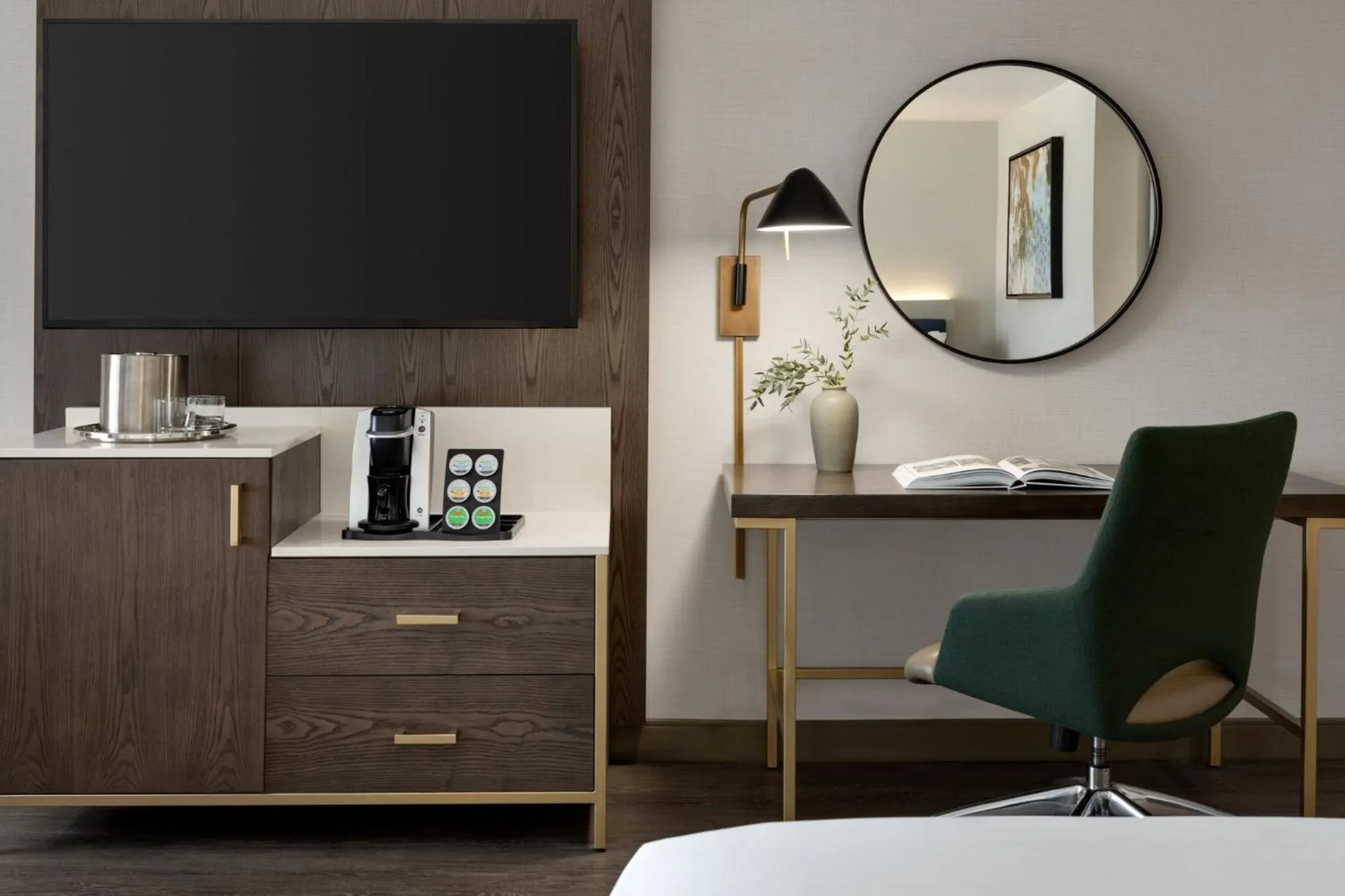 Photo of the whole room in Crowne Plaza Seattle Newly Renovated with No Resort Fee