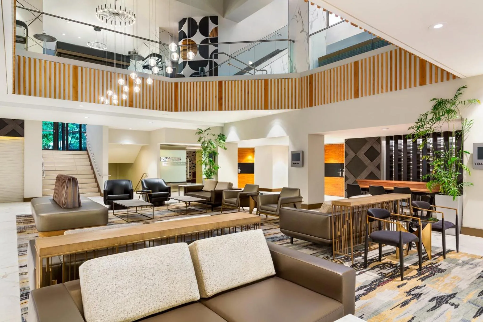 Property building in Crowne Plaza Seattle - Newly Renovated - an IHG Hotel