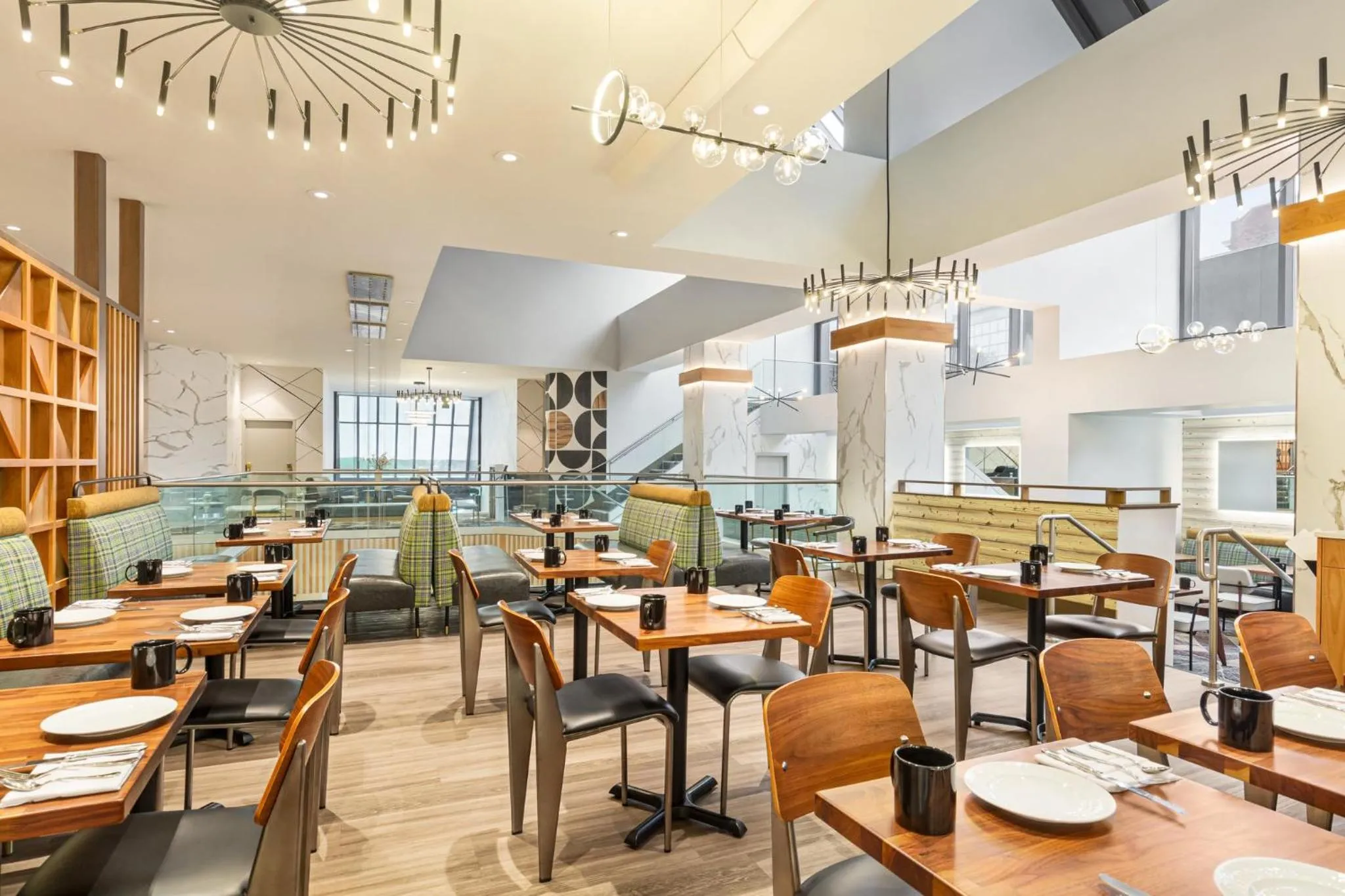 Restaurant/places to eat in Crowne Plaza Seattle - Newly Renovated - an IHG Hotel