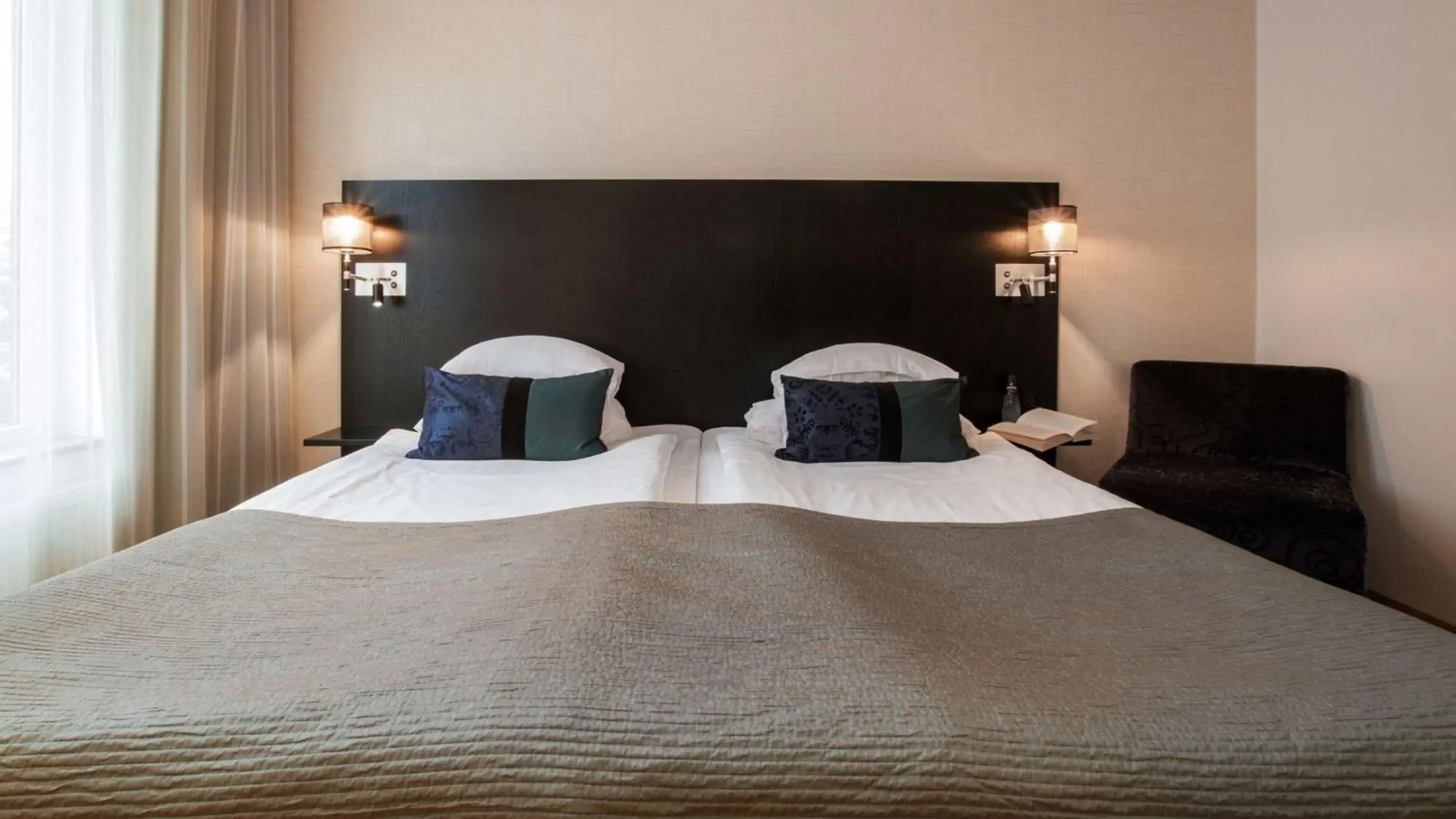 Standard Twin Room in Best Western Plus Time Hotel Standard Twin Room in Best Western Plus Time Hotel