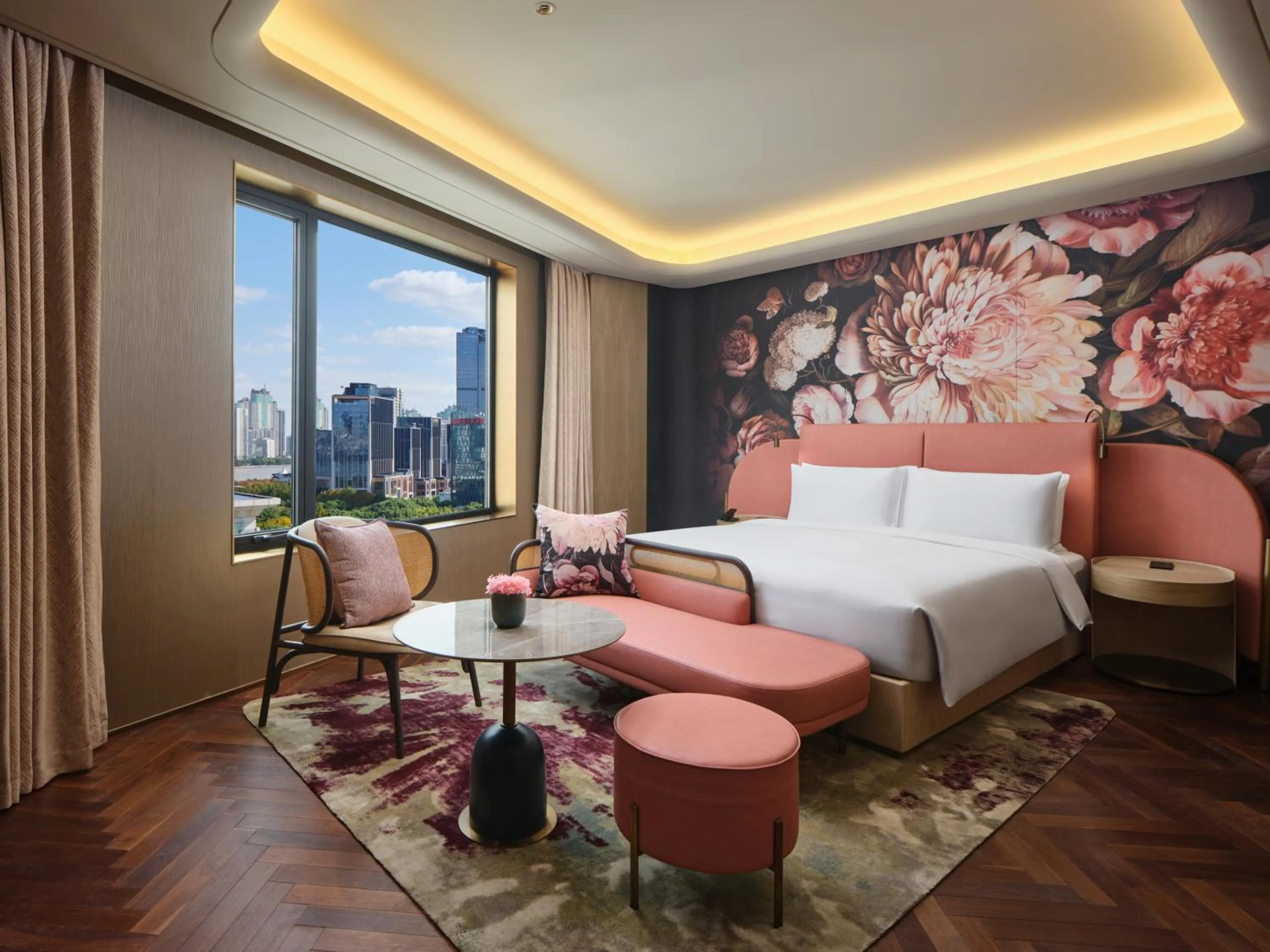 Photo of the whole room, Bed in Blossom House Shanghai On The Bund