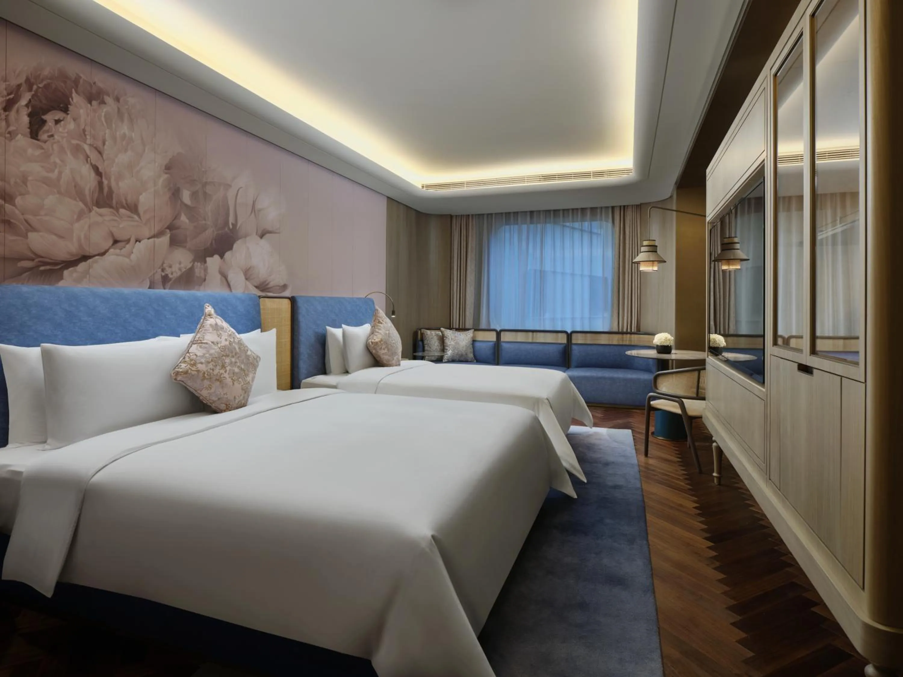 Bed in Blossom House Shanghai On The Bund