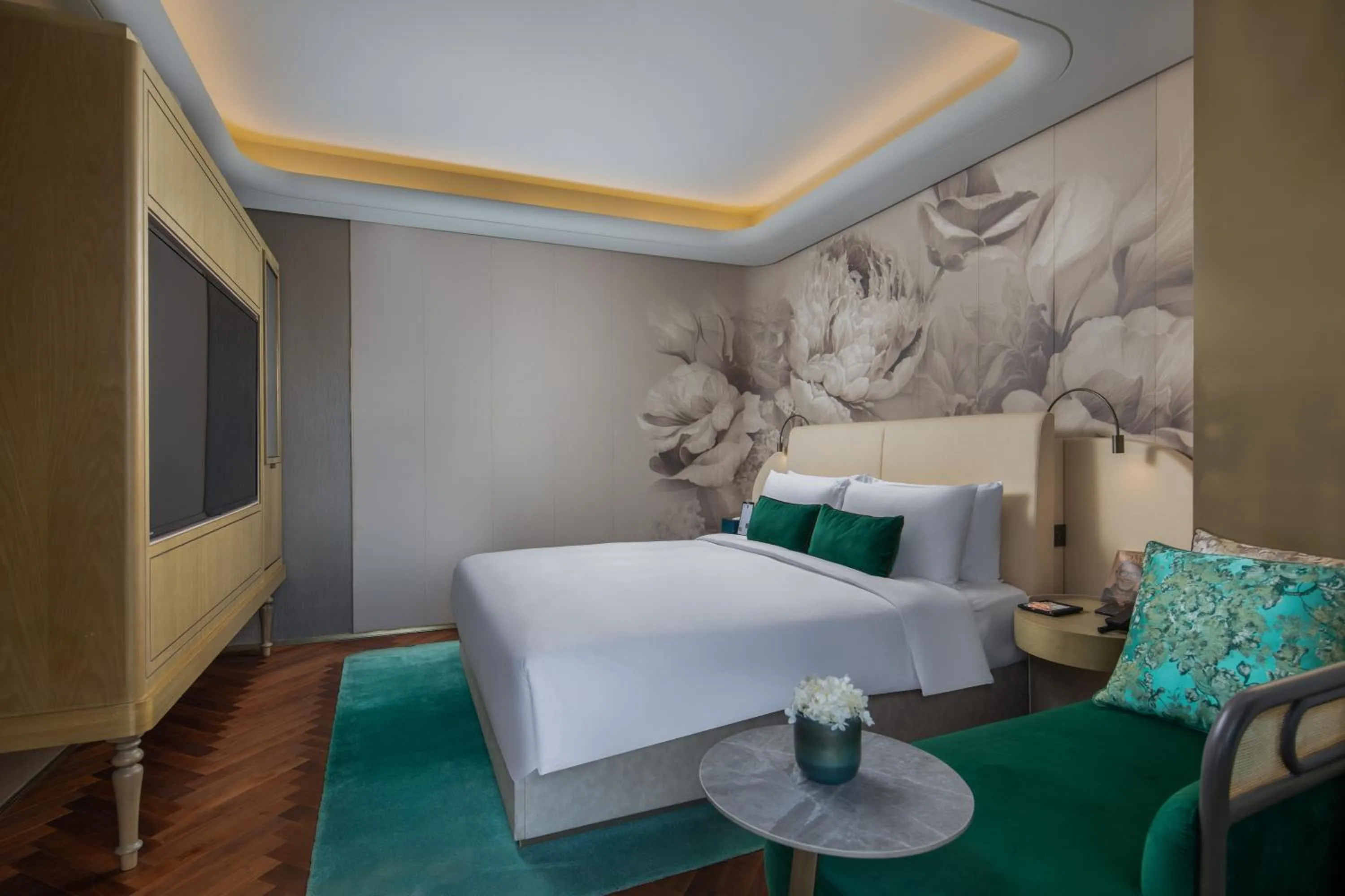 Bedroom, Bed in Blossom House Shanghai On The Bund