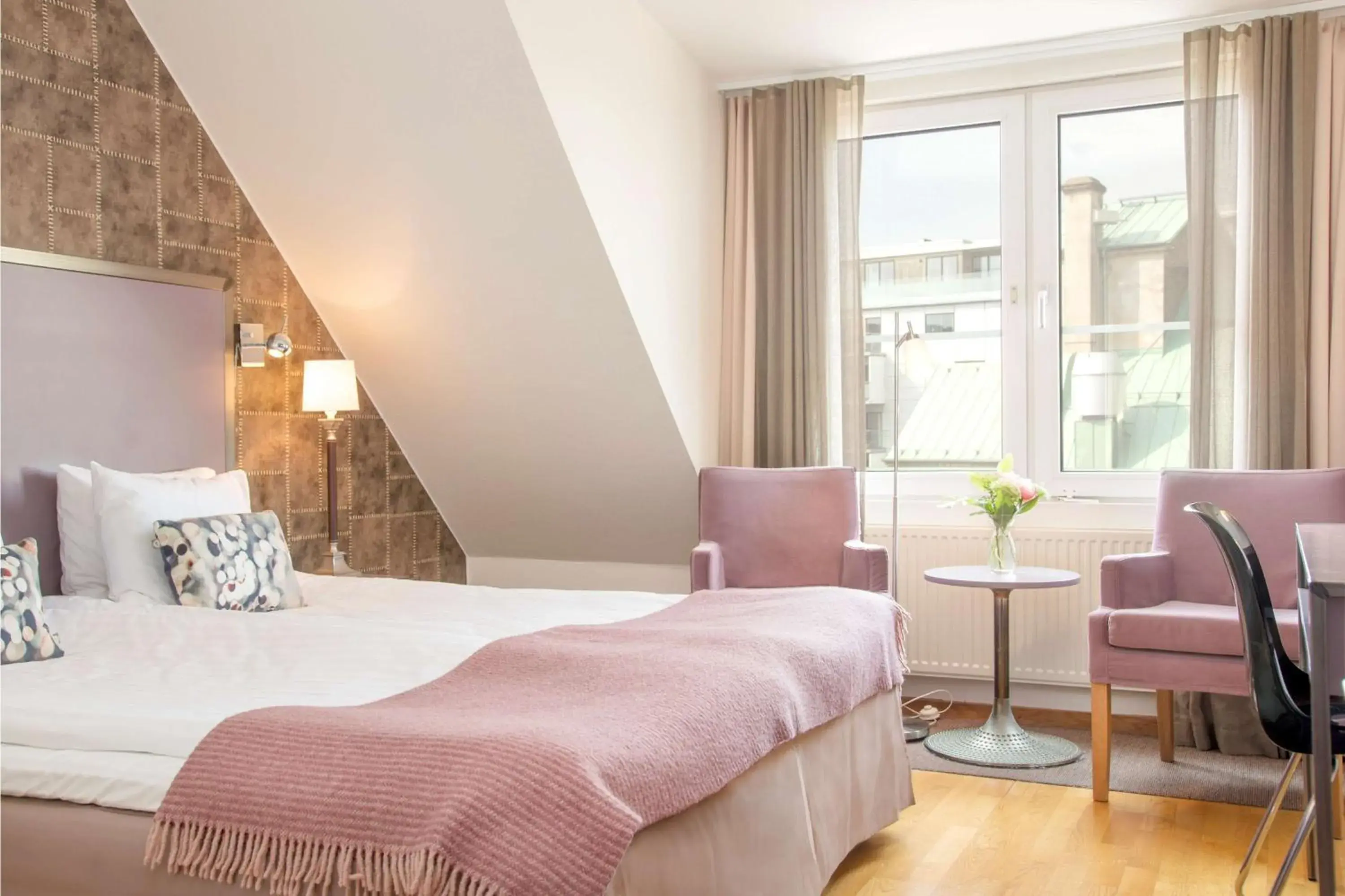 Photo of the whole room, Bed in Best Western Plus Hotel Noble House Photo of the whole room, Bed in Best Western Plus Hotel Noble House