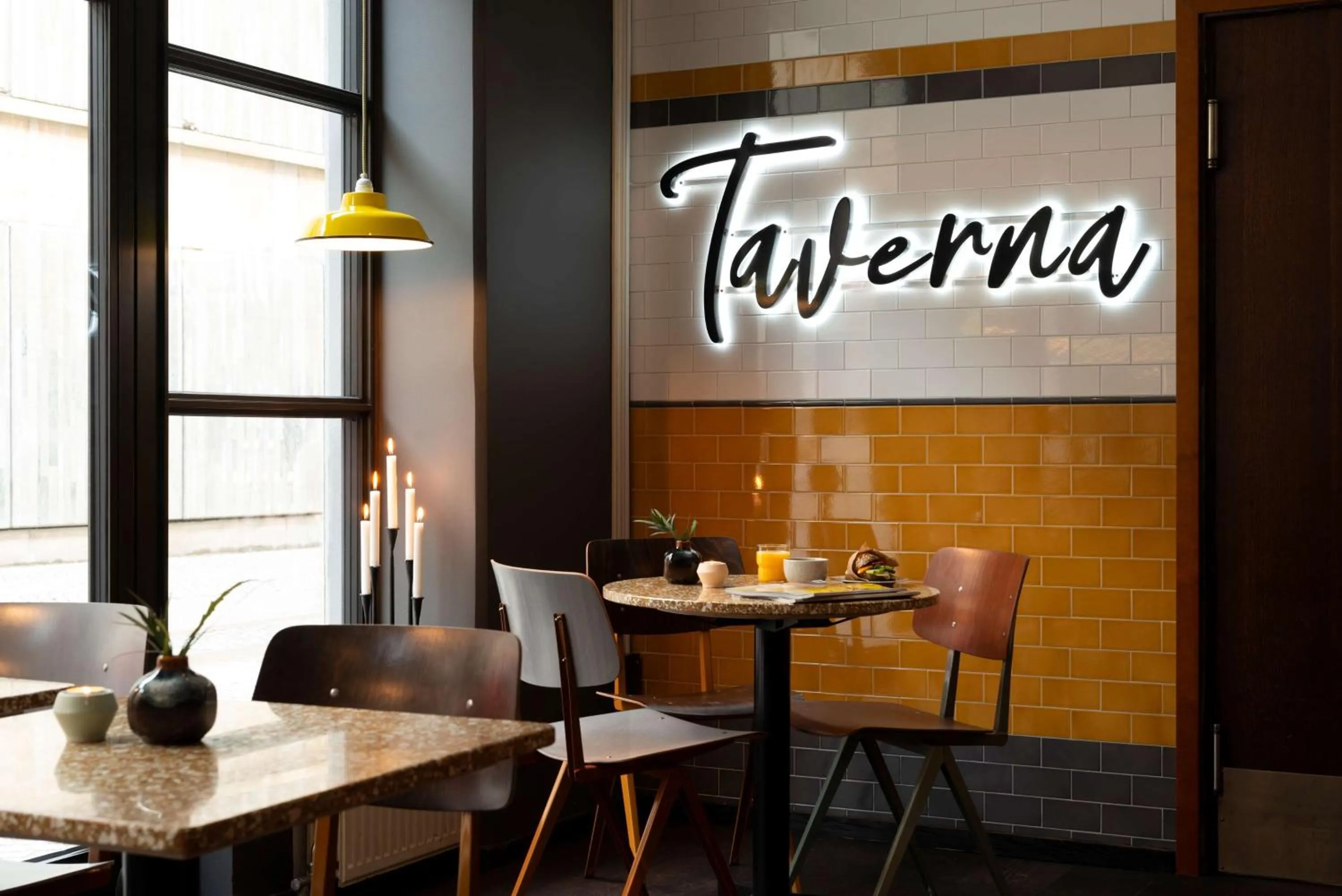 Restaurant/places to eat in Best Western Plus Hotel Noble House