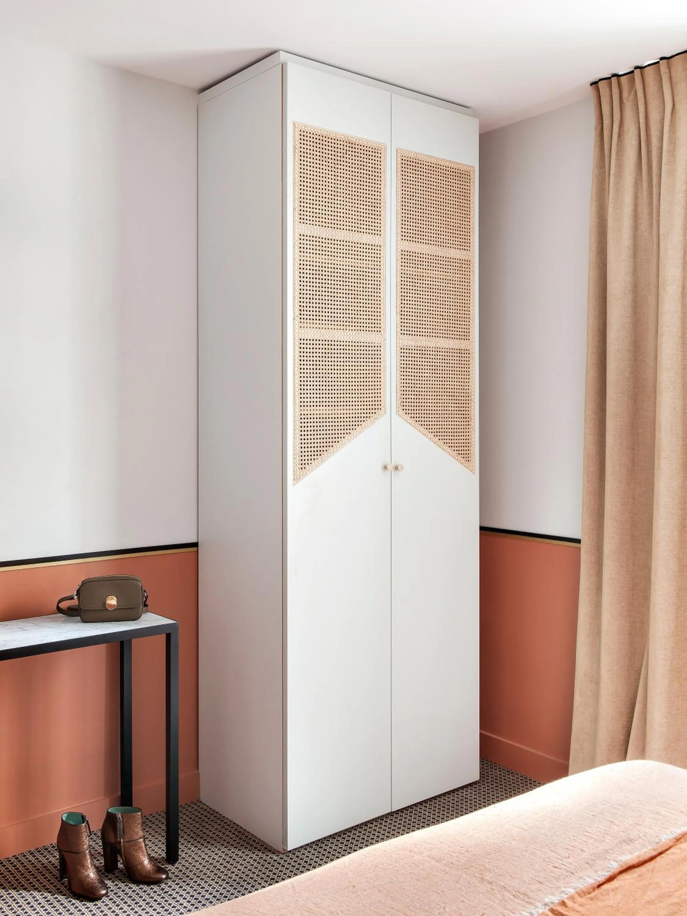 Decorative detail, Bed in Doisy Etoile - Orso Hotels