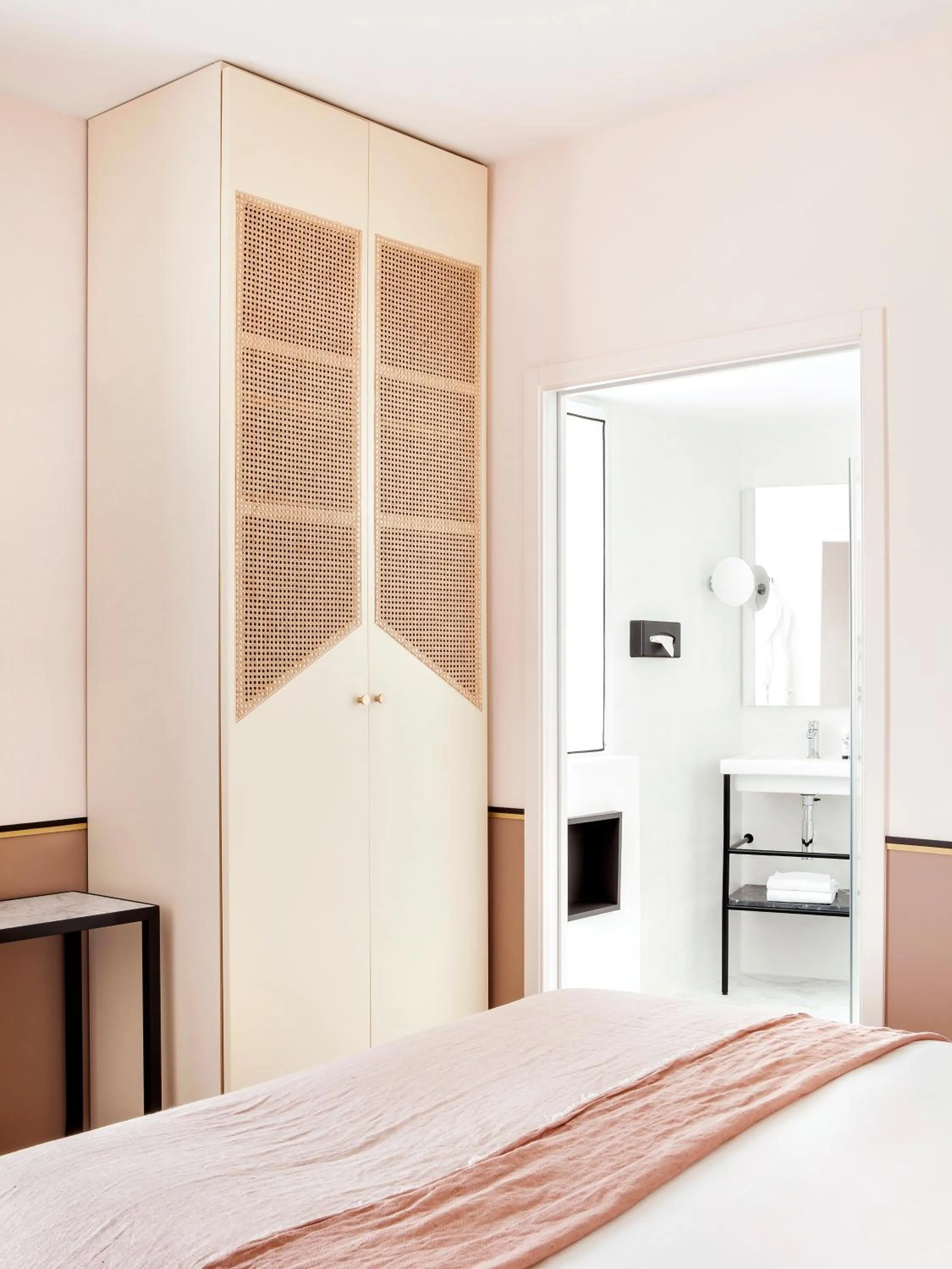 Bathroom, Bed in Doisy Etoile - Orso Hotels