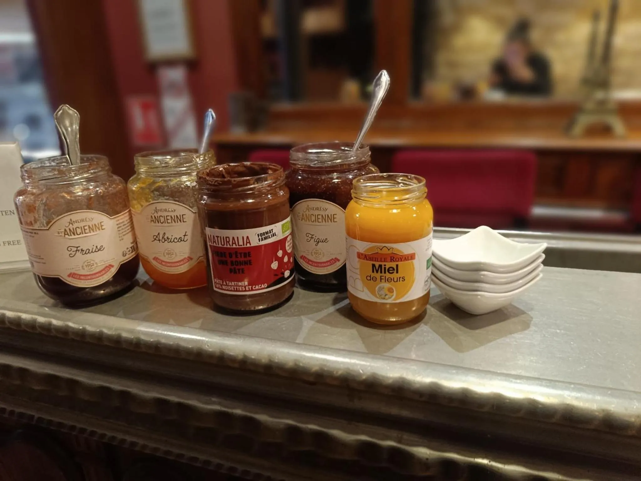 Breakfast in Hotel Les Théâtres