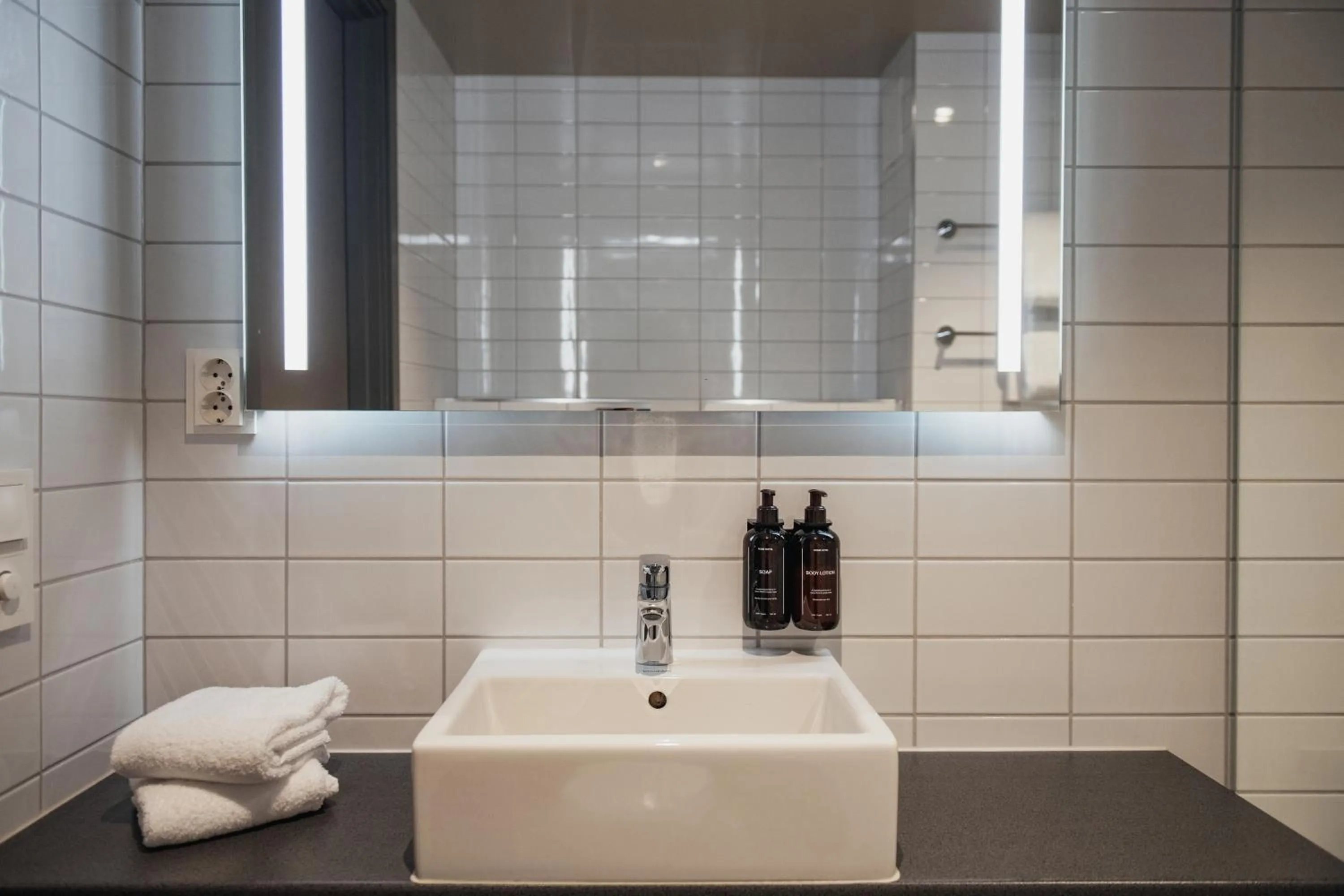 Bathroom in Home Hotel Fregatten