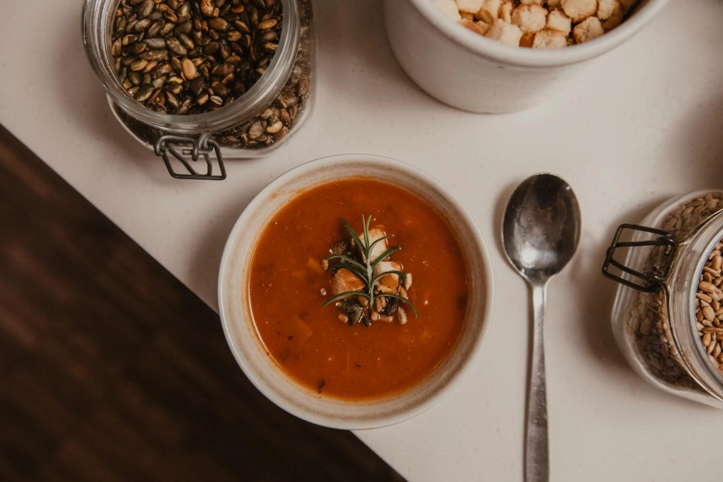 Restaurant/places to eat in Home Hotel Fregatten