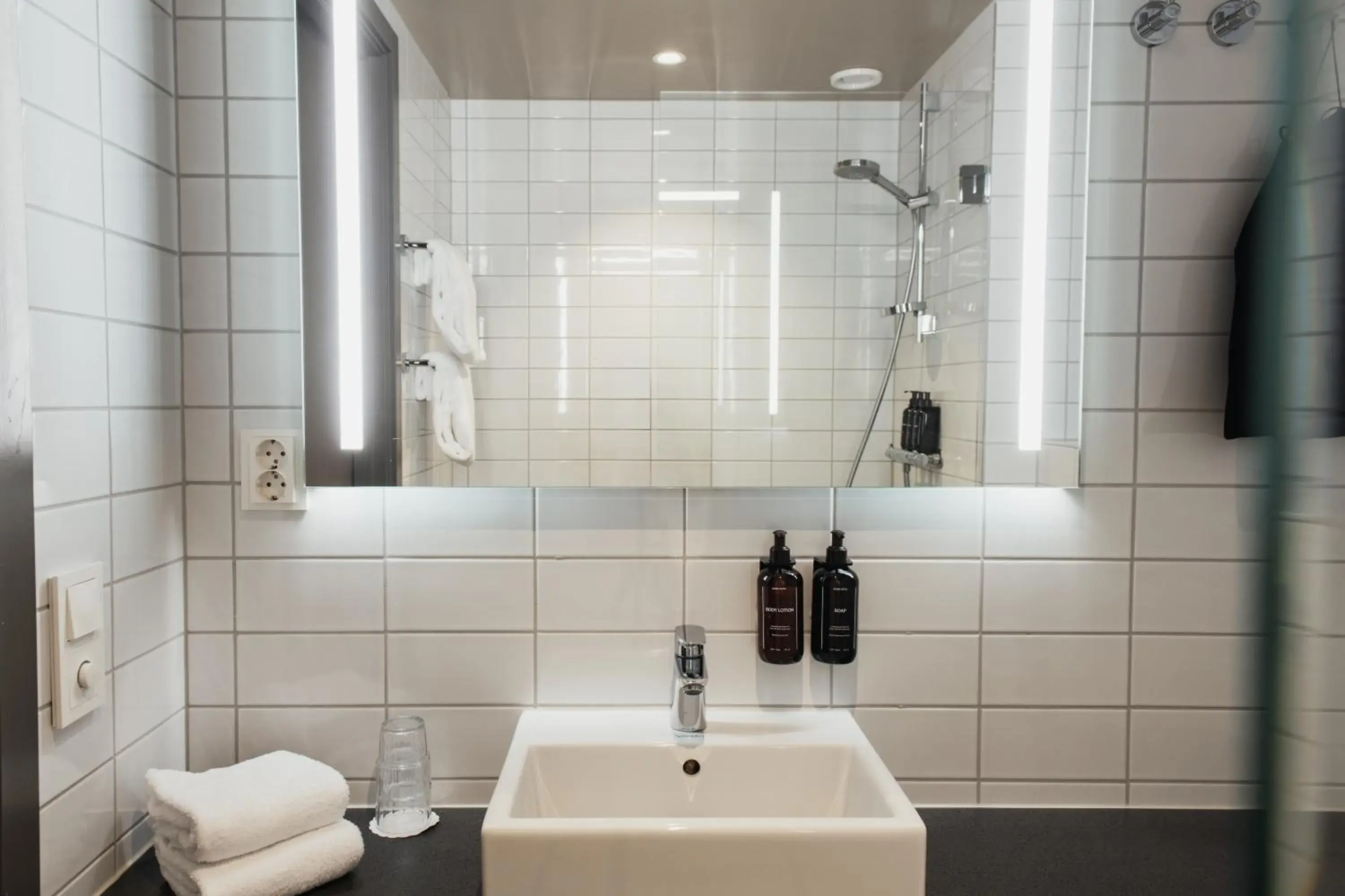 Compact Double Room, No windows in Home Hotel Fregatten Compact Double Room, No windows in Home Hotel Fregatten