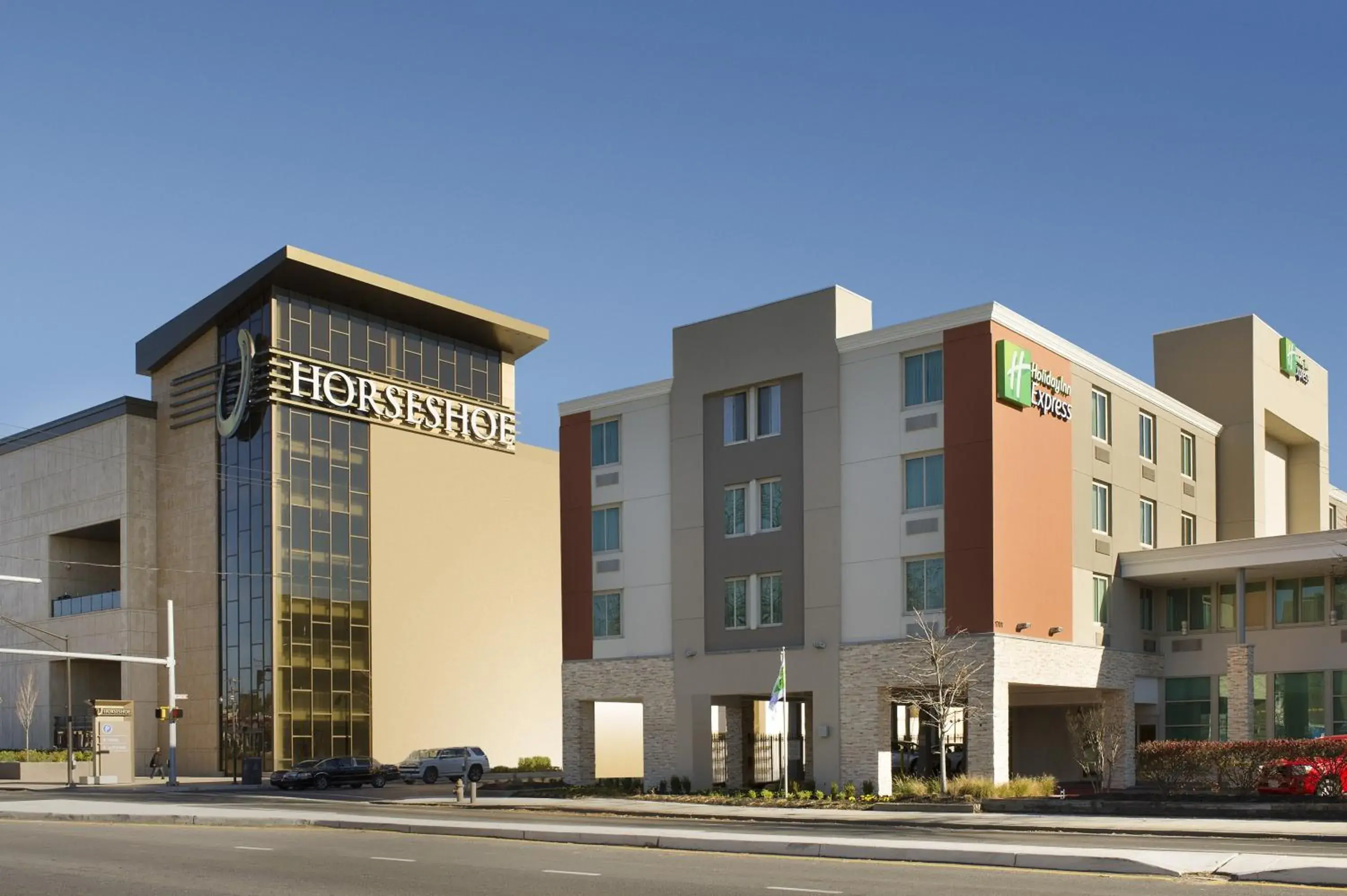 Nearby landmark, Property Building in Holiday Inn Express Baltimore At The Stadiums, an IHG Hotel