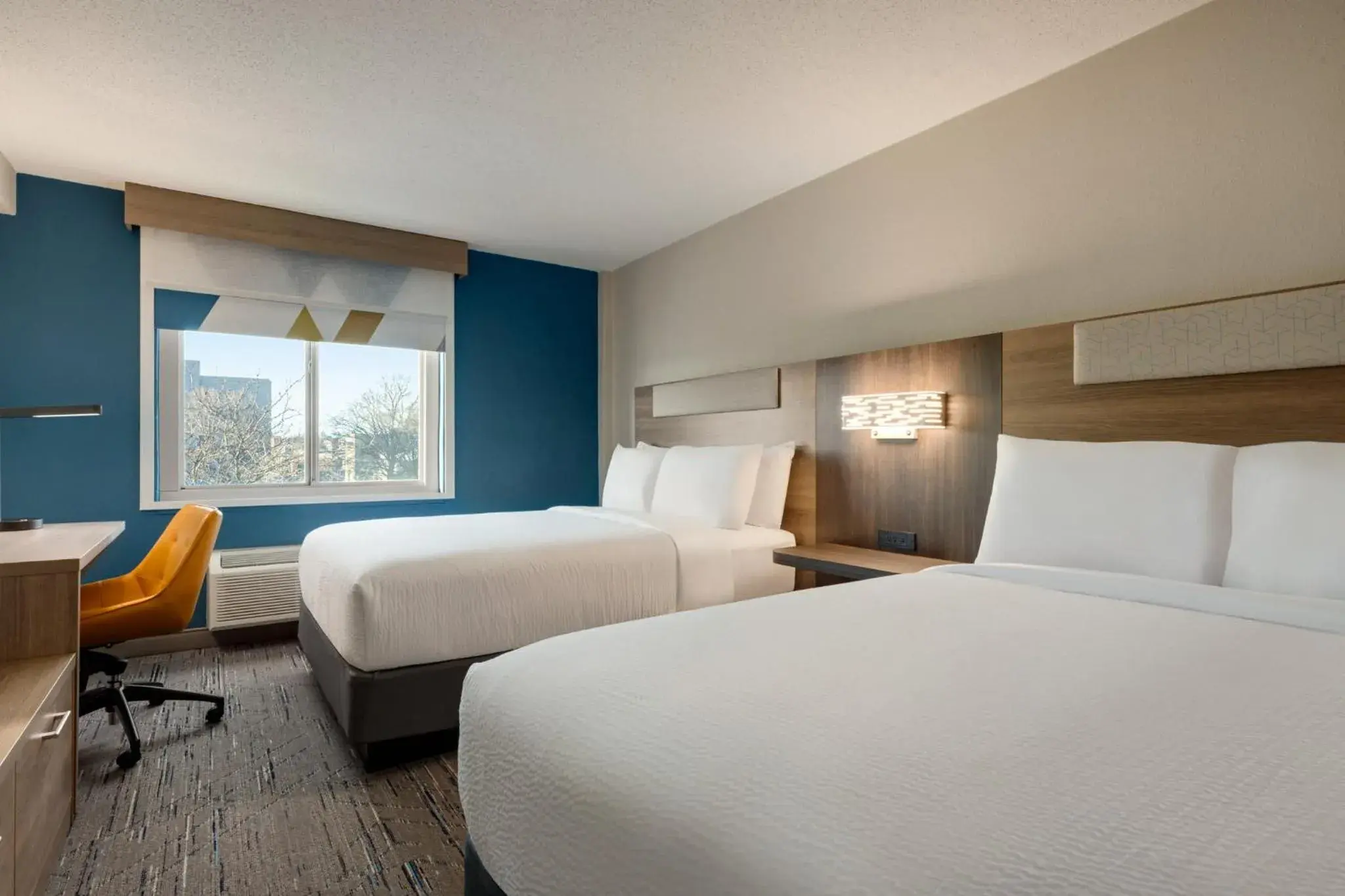 Queen Room with Two Queen Beds - Hearing Accessible/Non-Smoking in Holiday Inn Express Baltimore at the Stadiums by IHG Queen Room with Two Queen Beds - Hearing Accessible/Non-Smoking in Holiday Inn Express Baltimore at the Stadiums by IHG