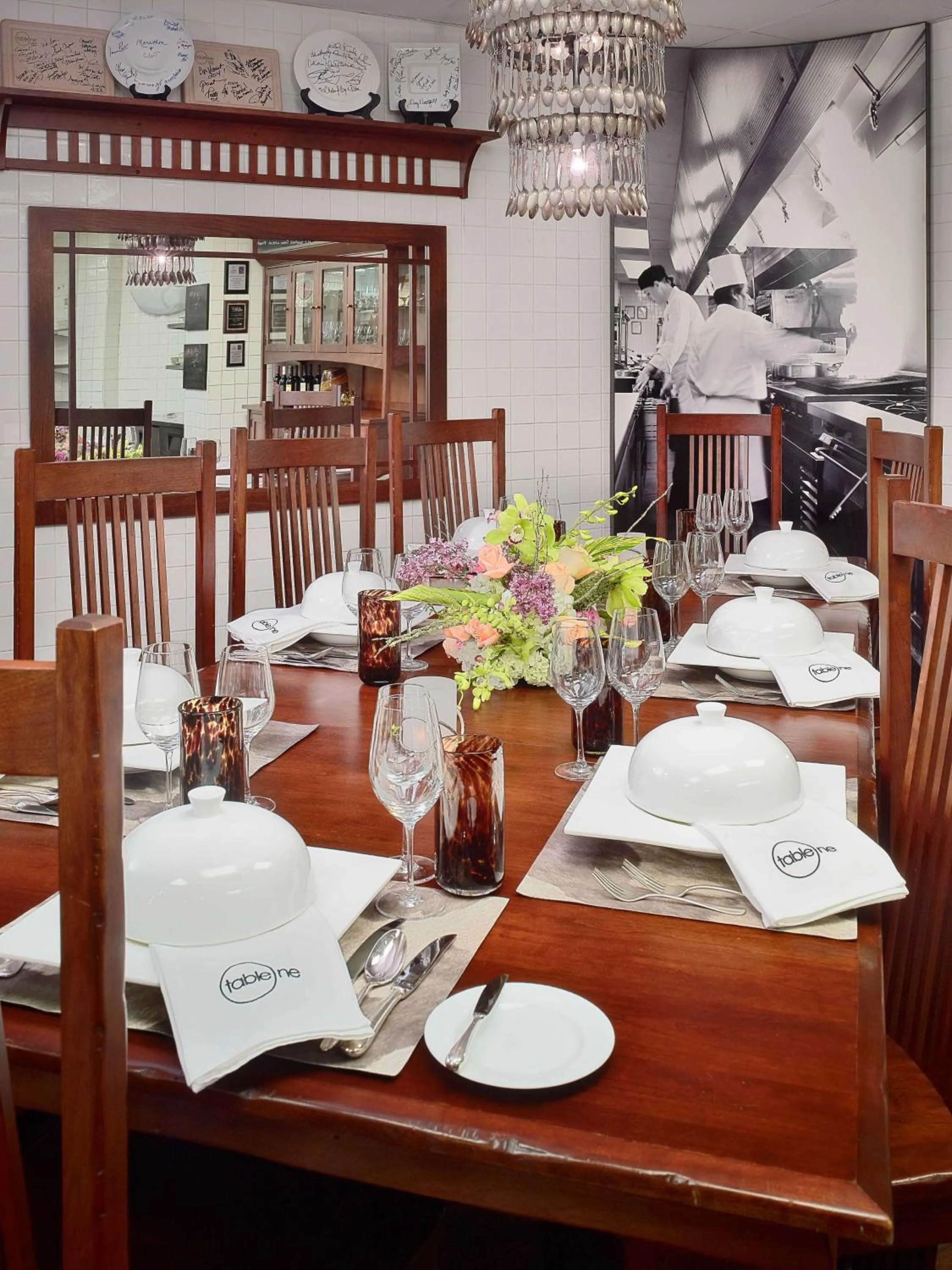 Restaurant/places to eat in The Royal Sonesta Houston Galleria