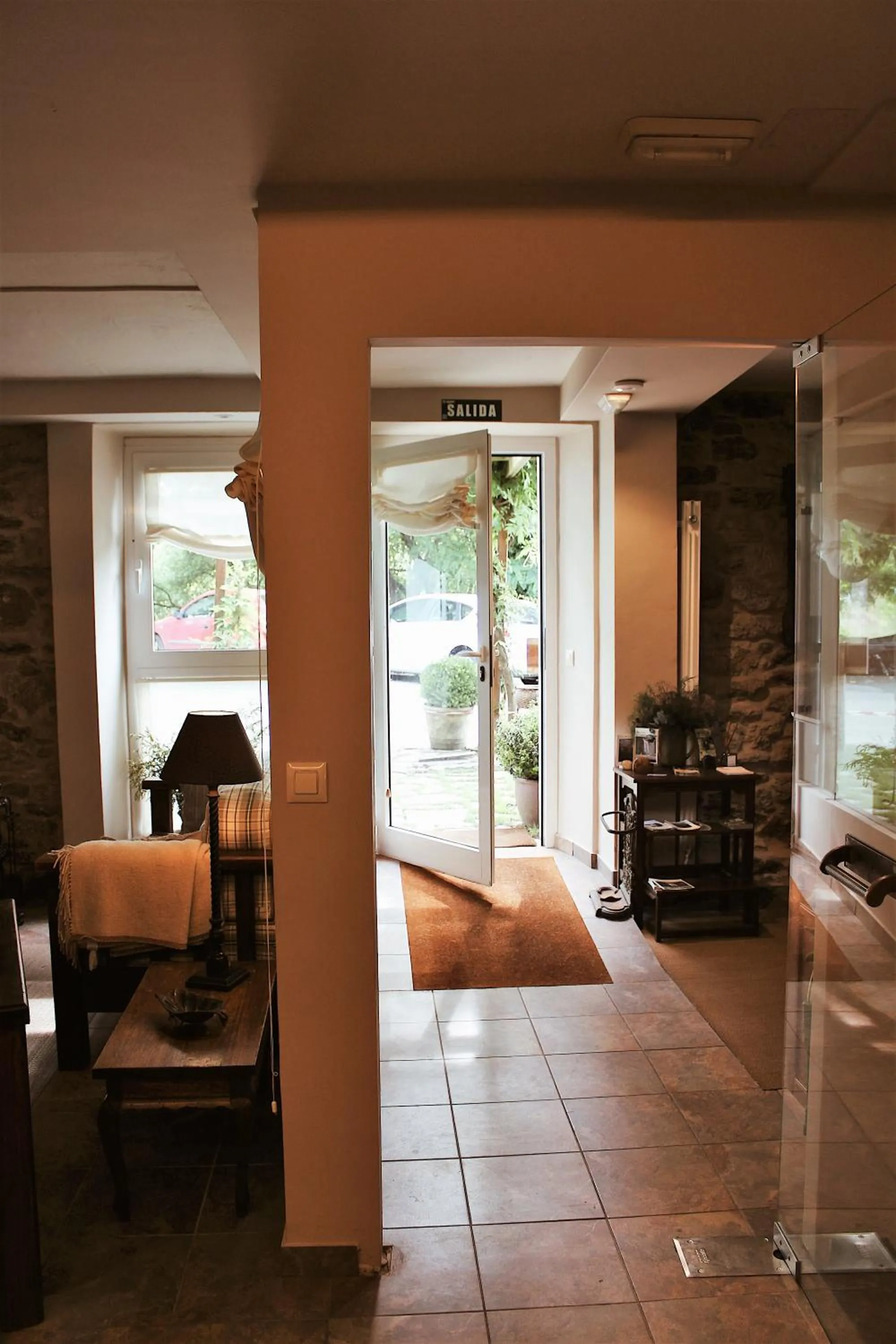 Lobby or reception in Eco Hotel Nos