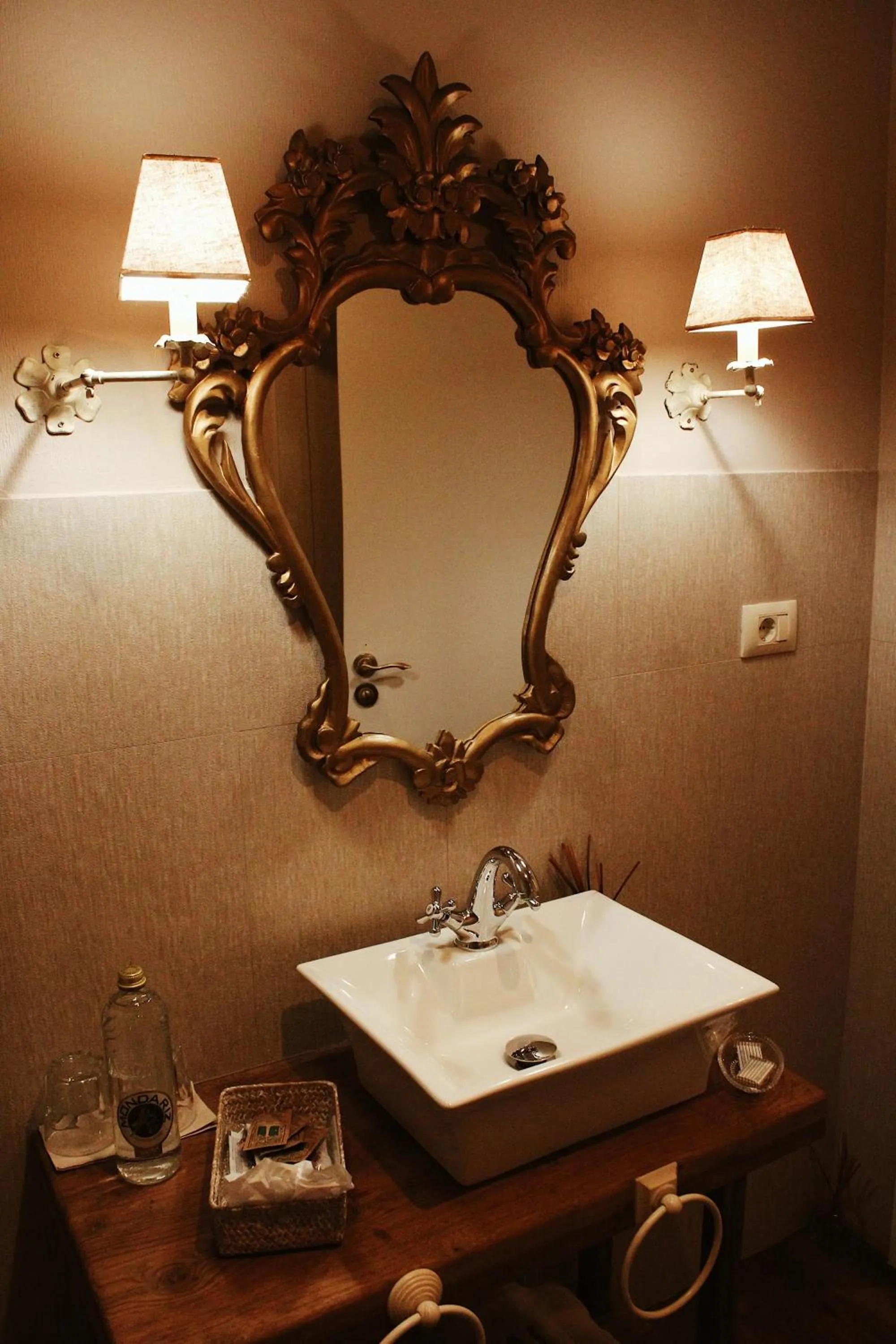 Bathroom in Eco Hotel Nos