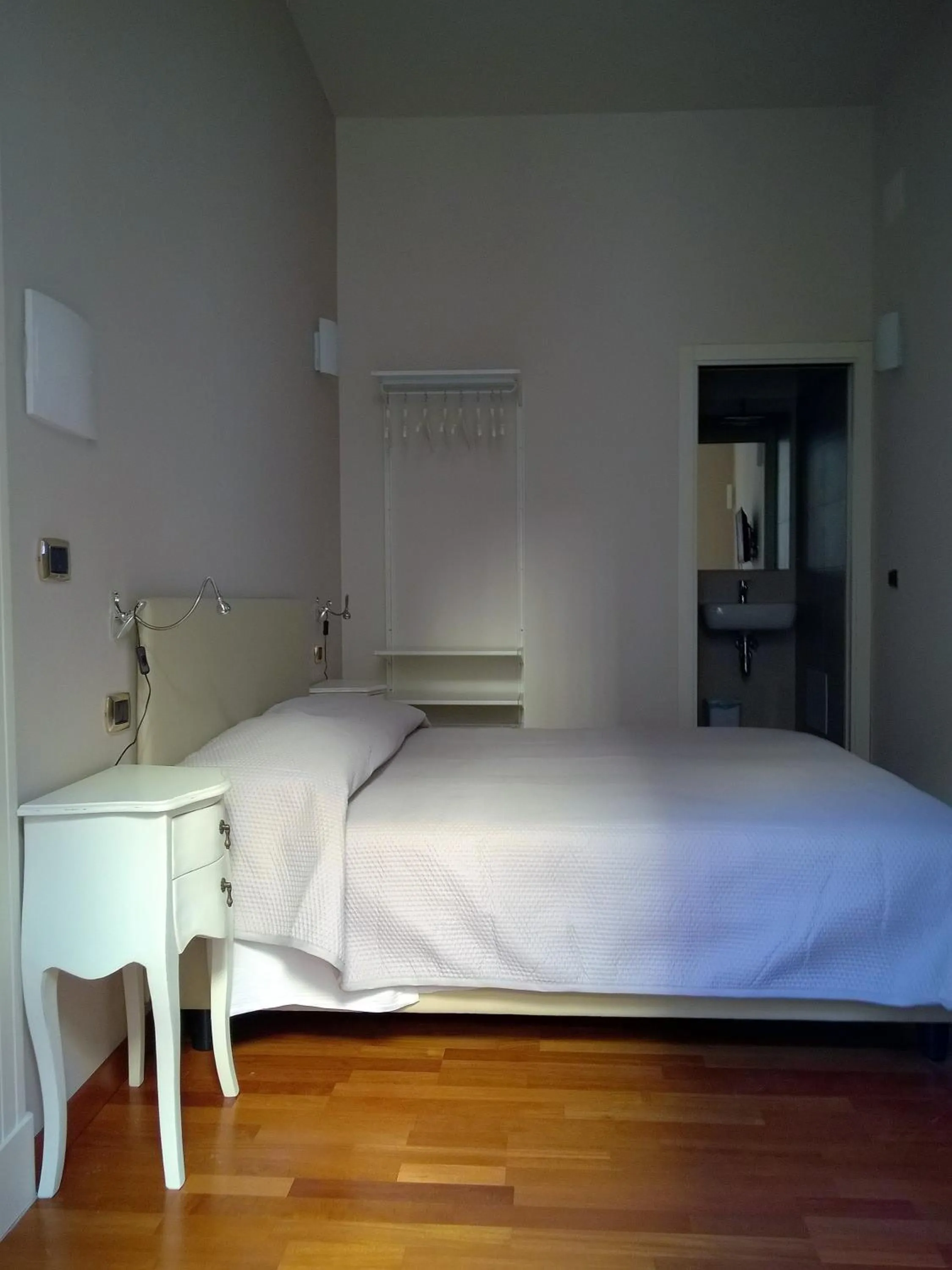 Photo of the whole room, Bed in B&B Casa D'alleri
