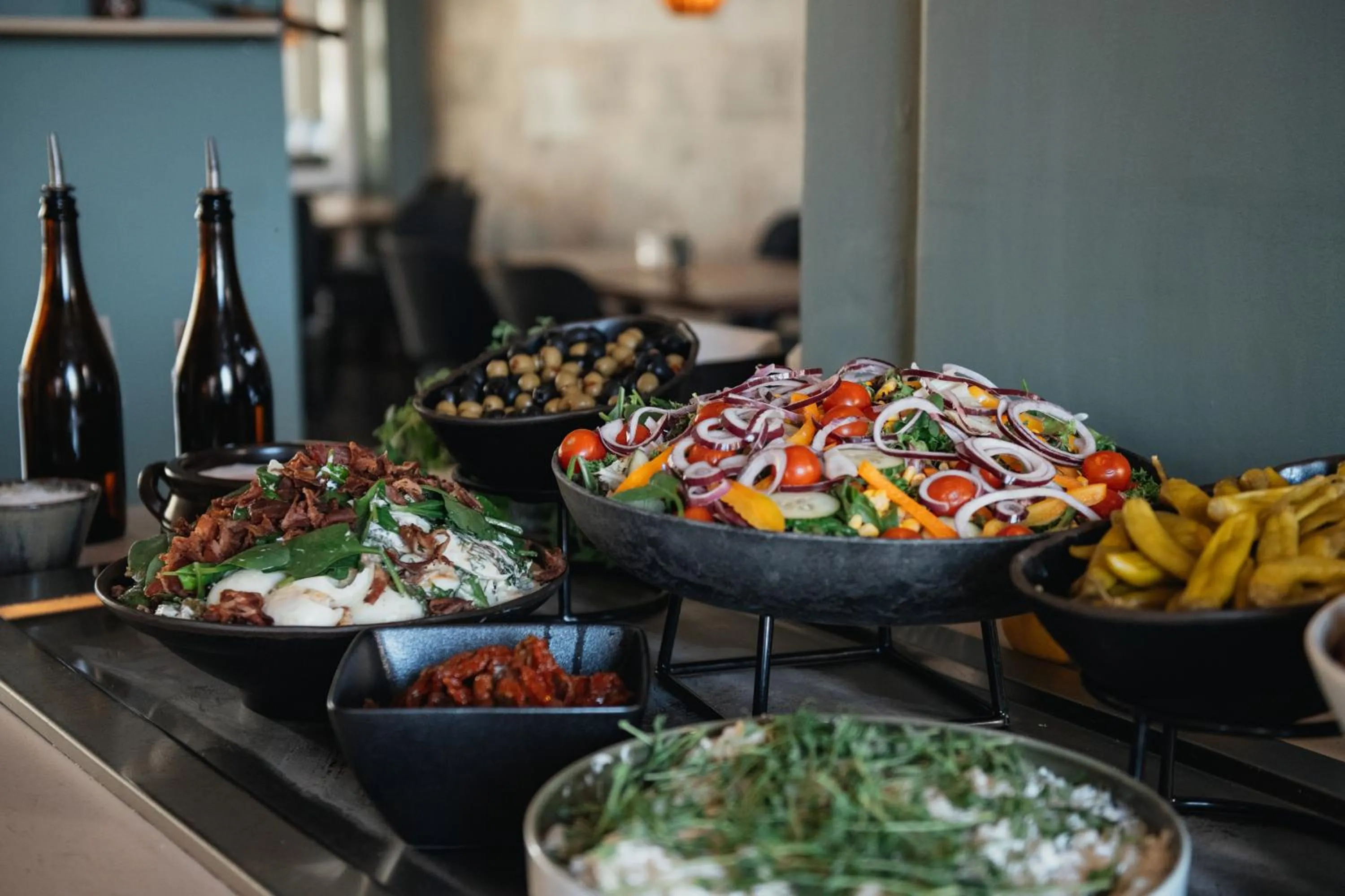 Food in Home Hotel Post