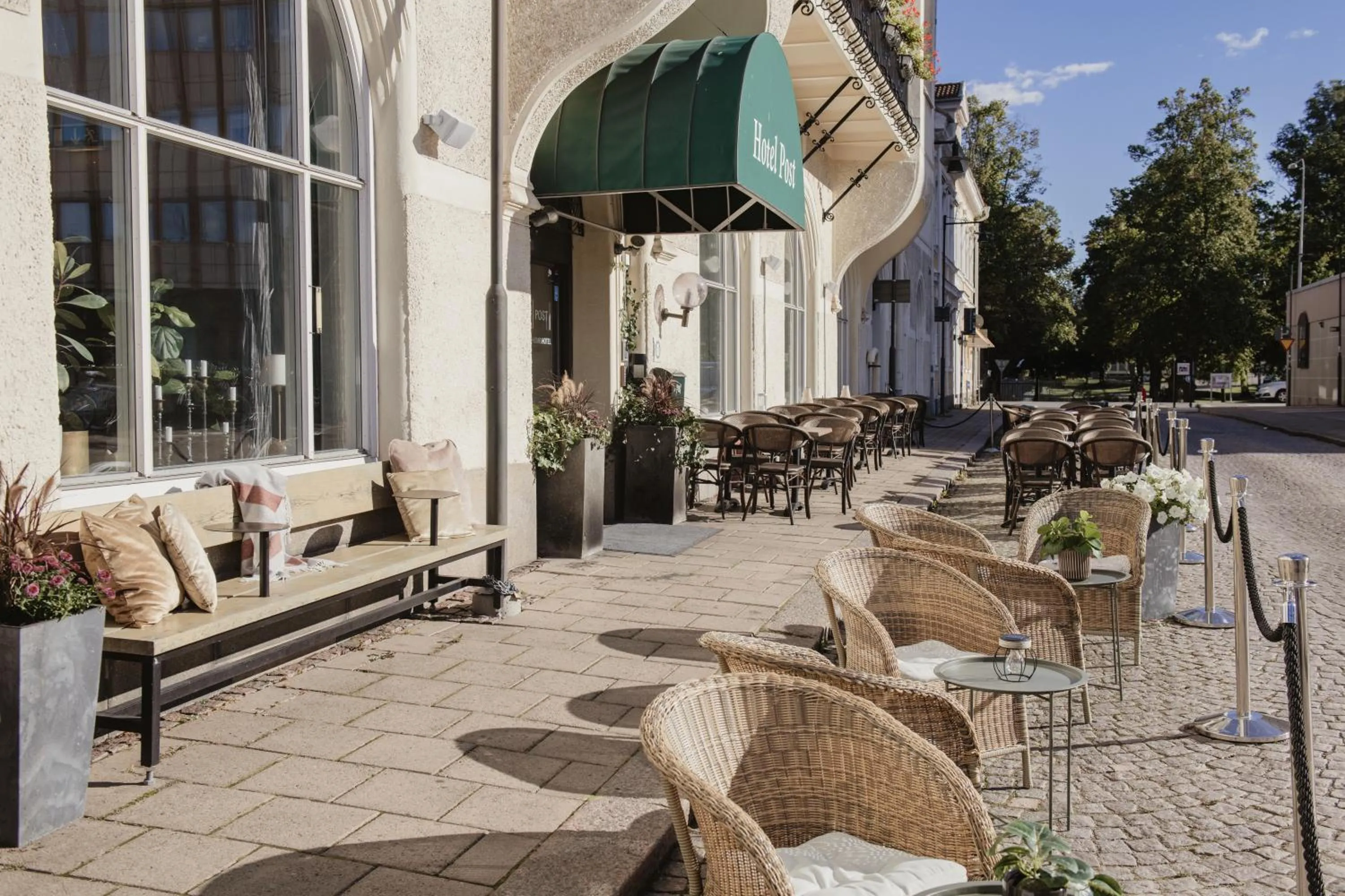 Facade/entrance in Home Hotel Post