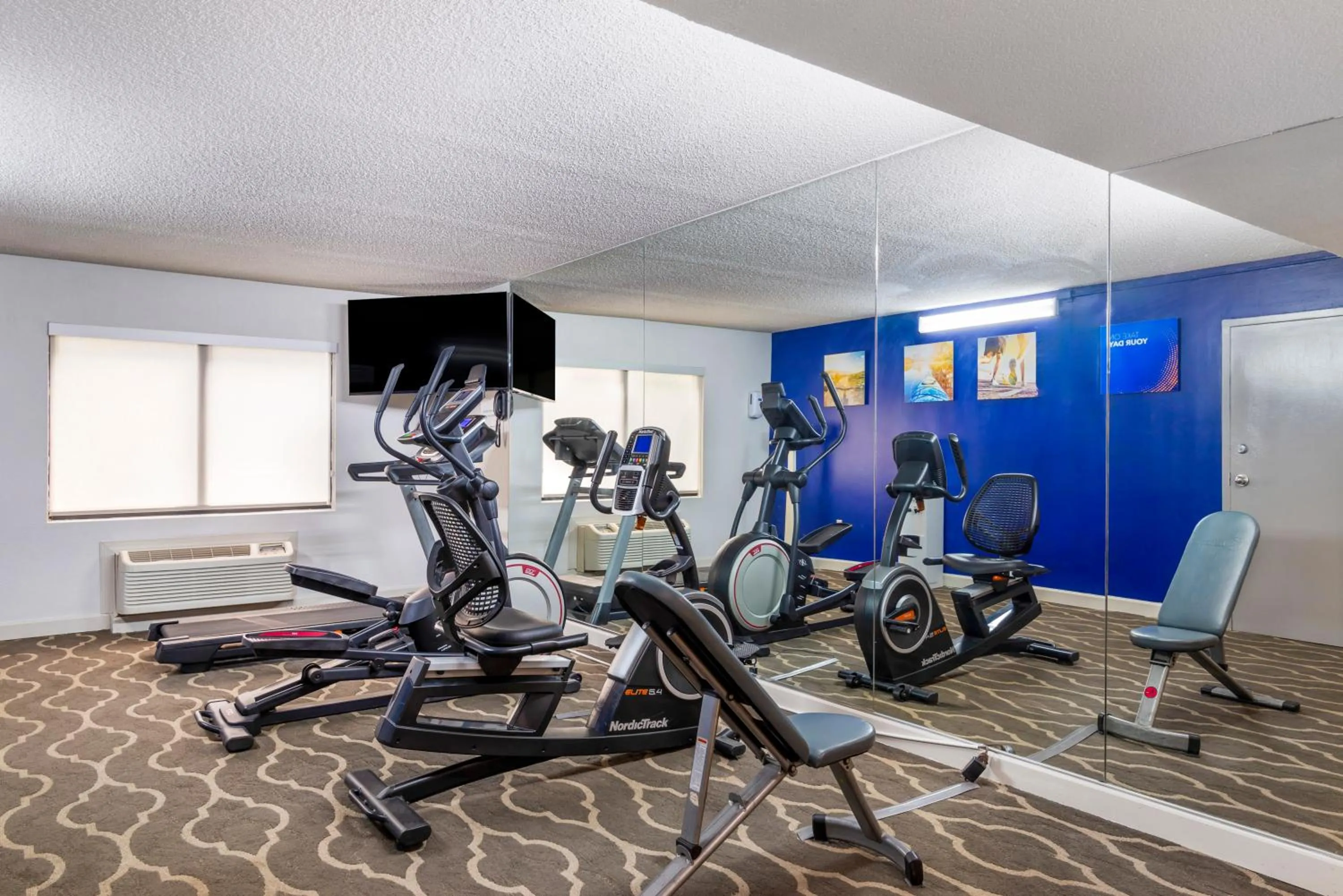 Fitness centre/facilities in Comfort Inn Alpharetta-Atlanta North