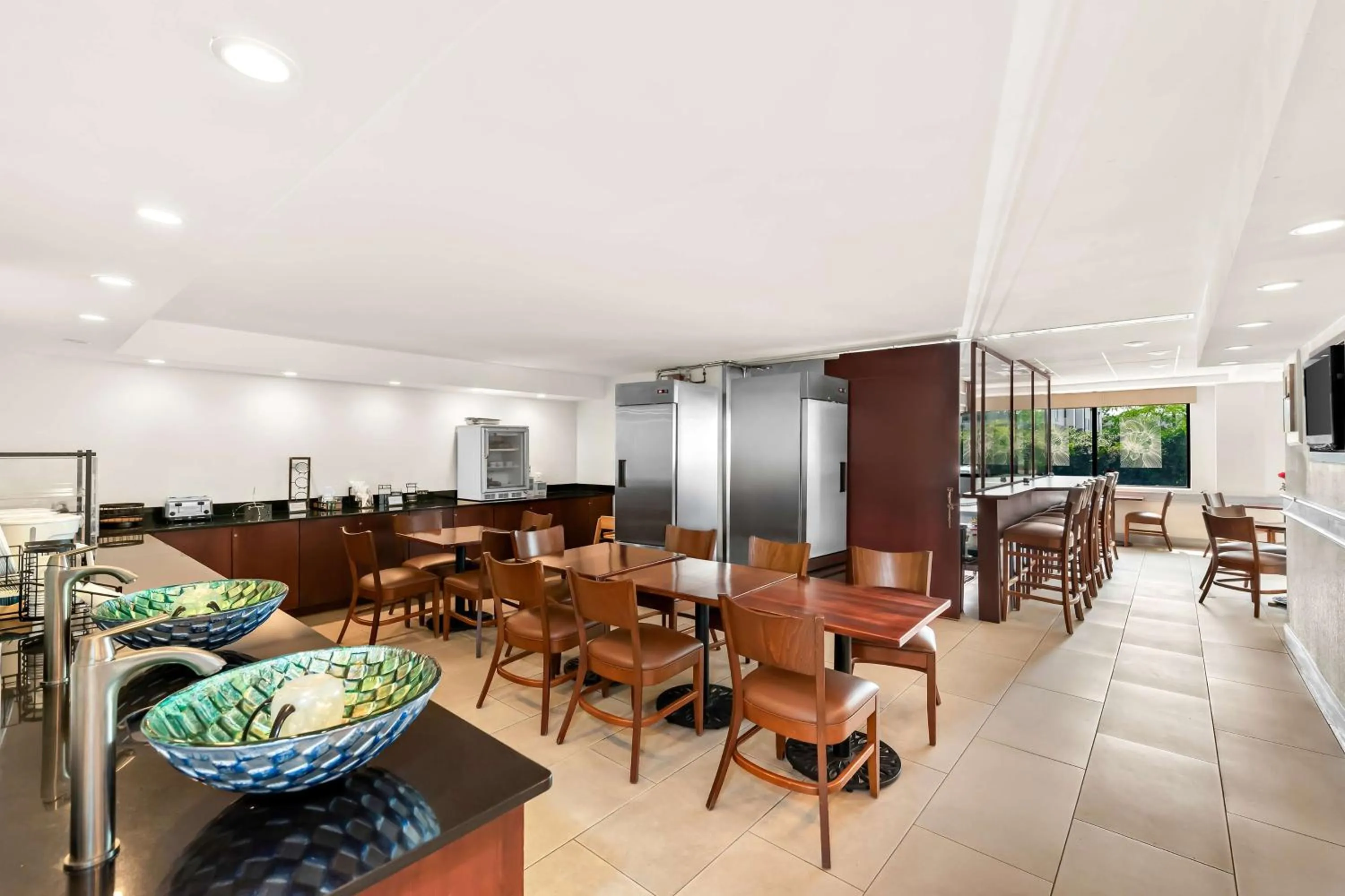 Breakfast in Sonesta Essential Atlantic City West