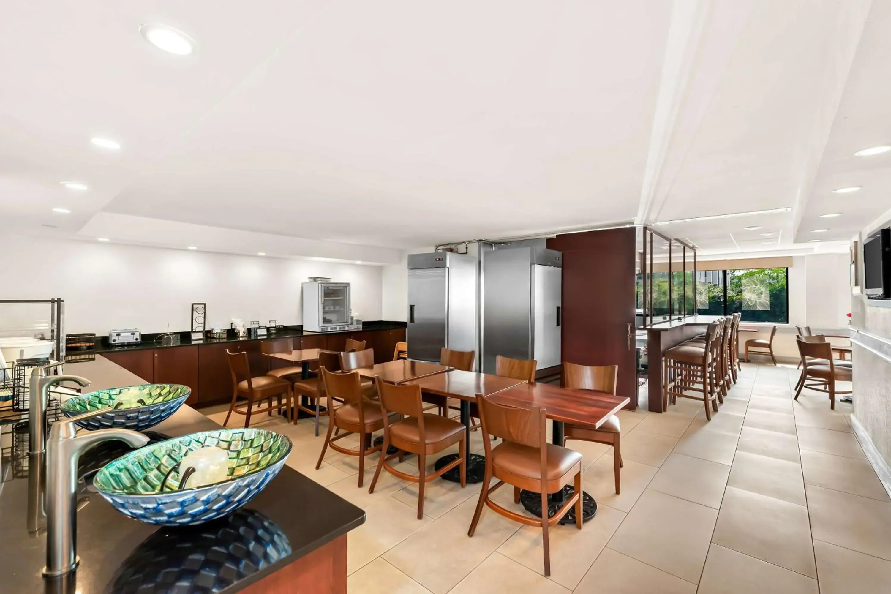 Breakfast in Sonesta Essential Atlantic City West Breakfast in Sonesta Essential Atlantic City West