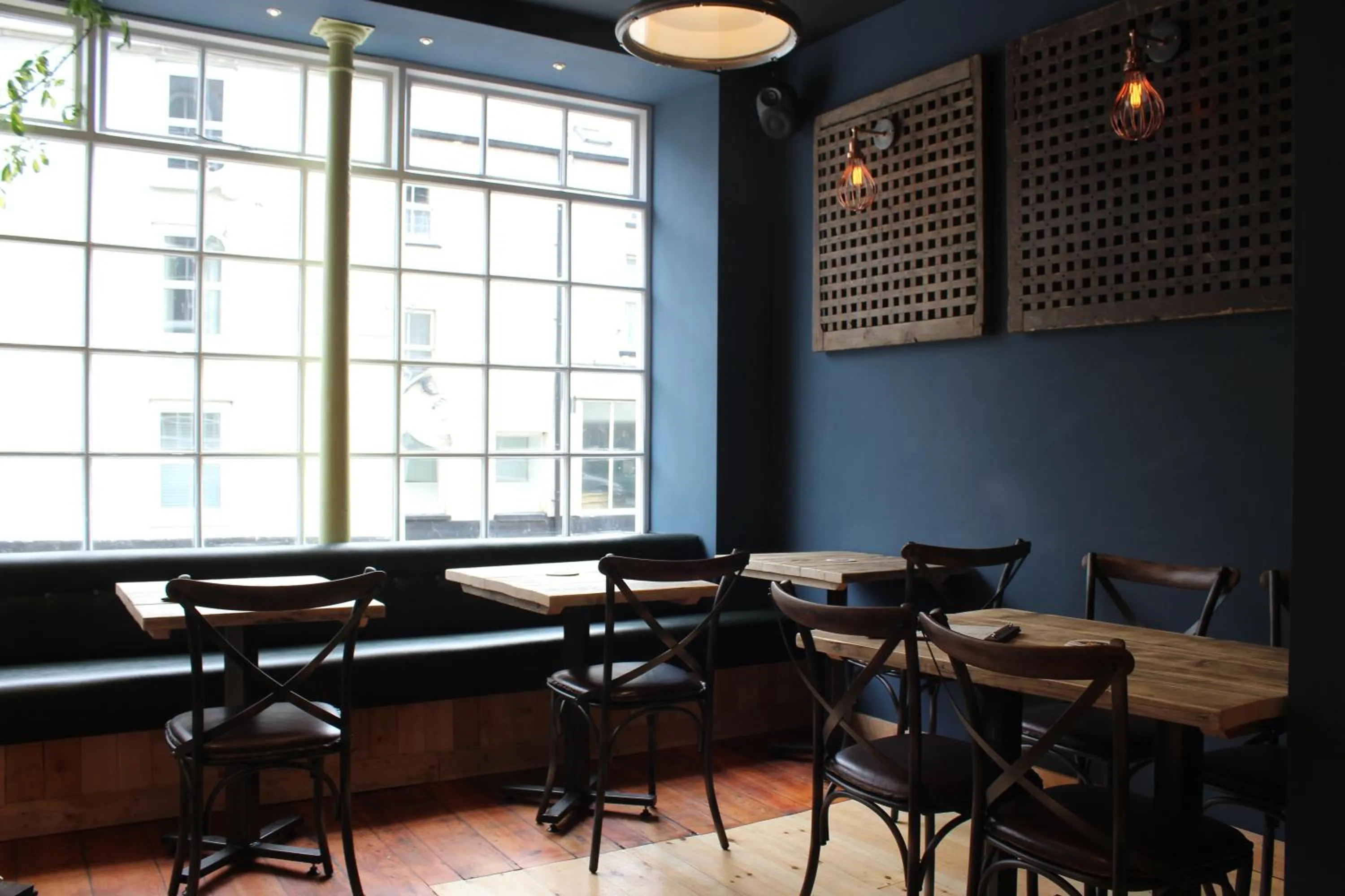 Restaurant/places to eat in The Tilman