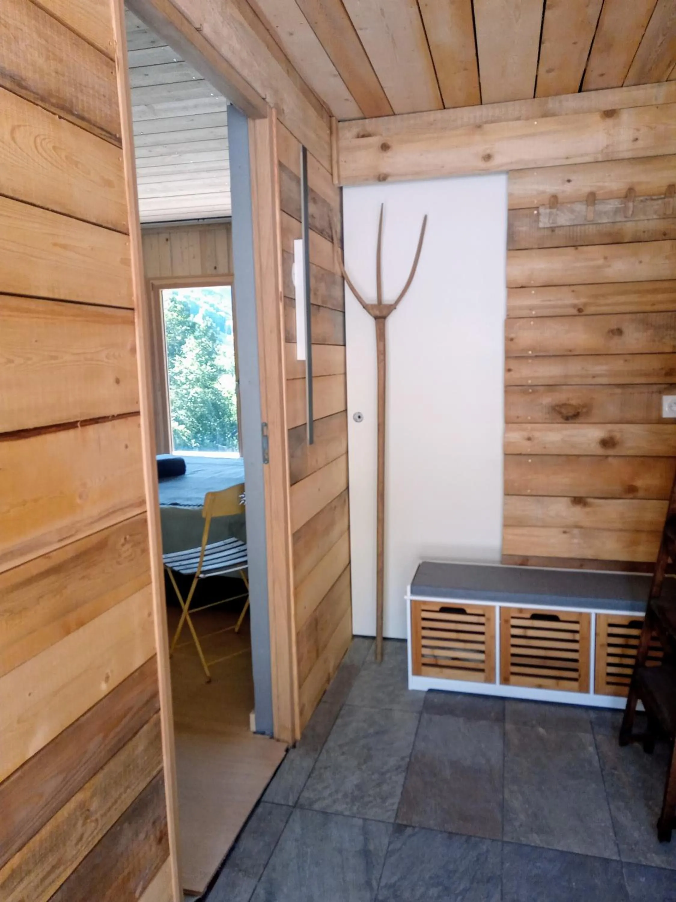 Facade/entrance in Le Chalet Du Blanc Spa yoga