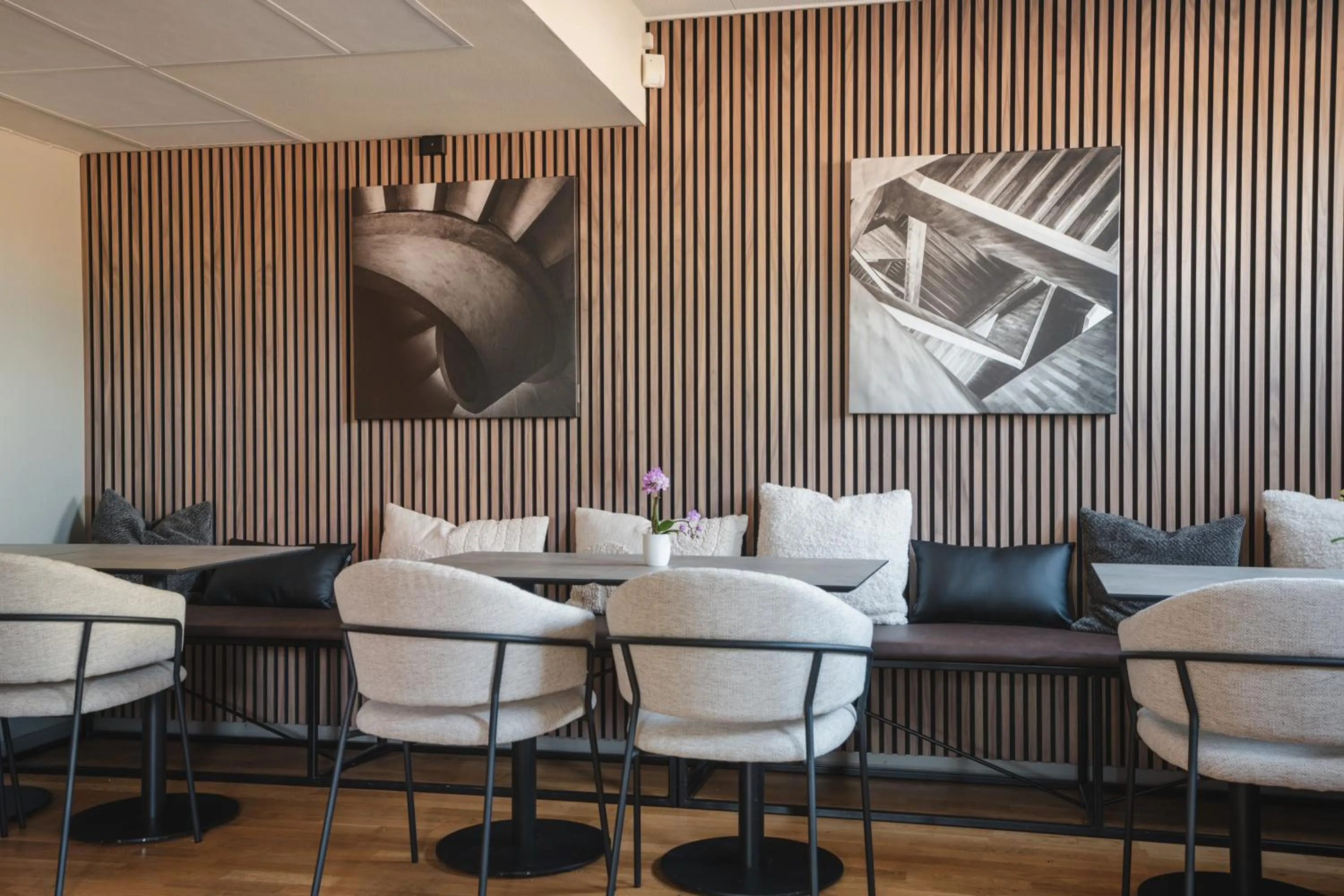 Dining area in VICI Hotels Linköping