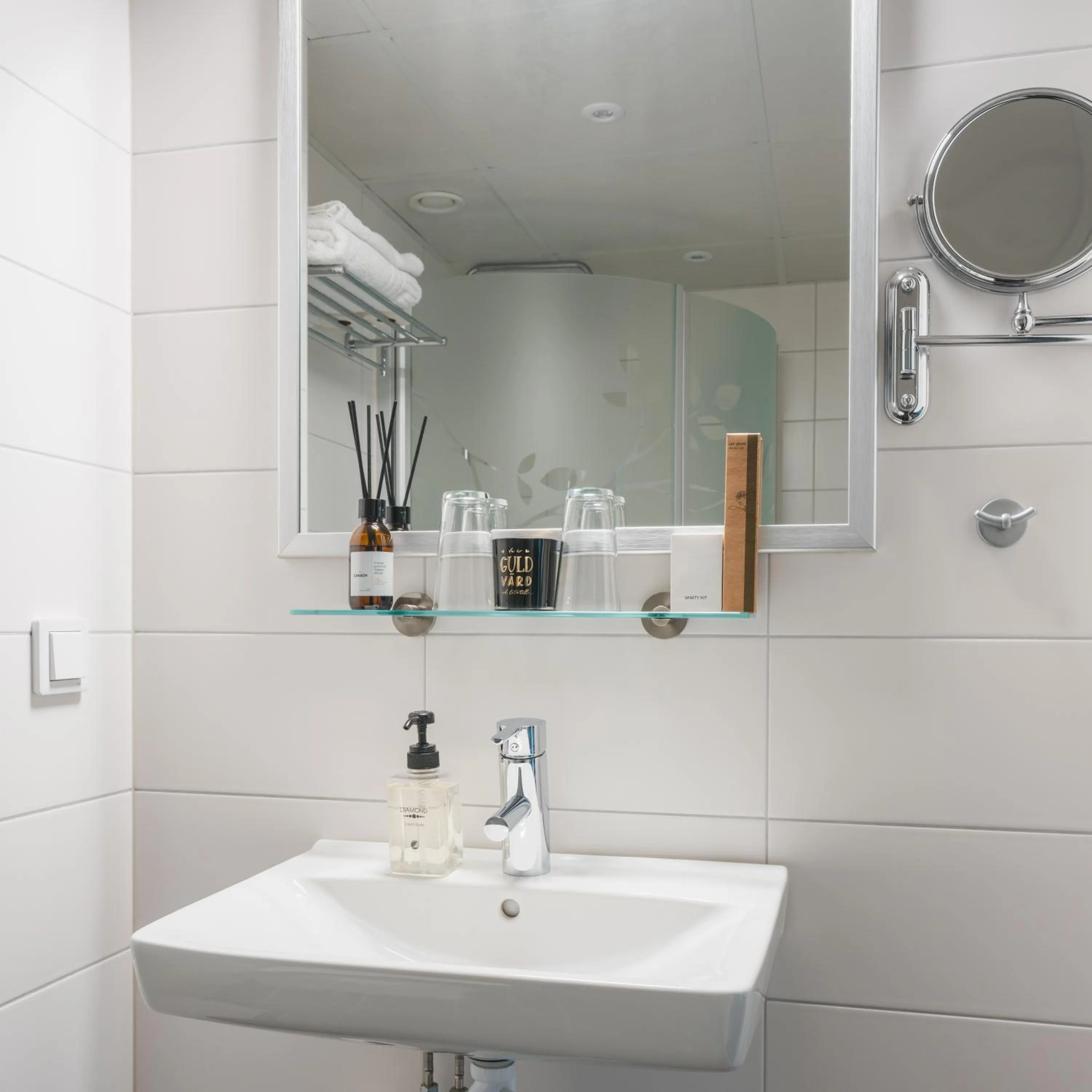 Bathroom in Sure Hotel by Best Western Stanga