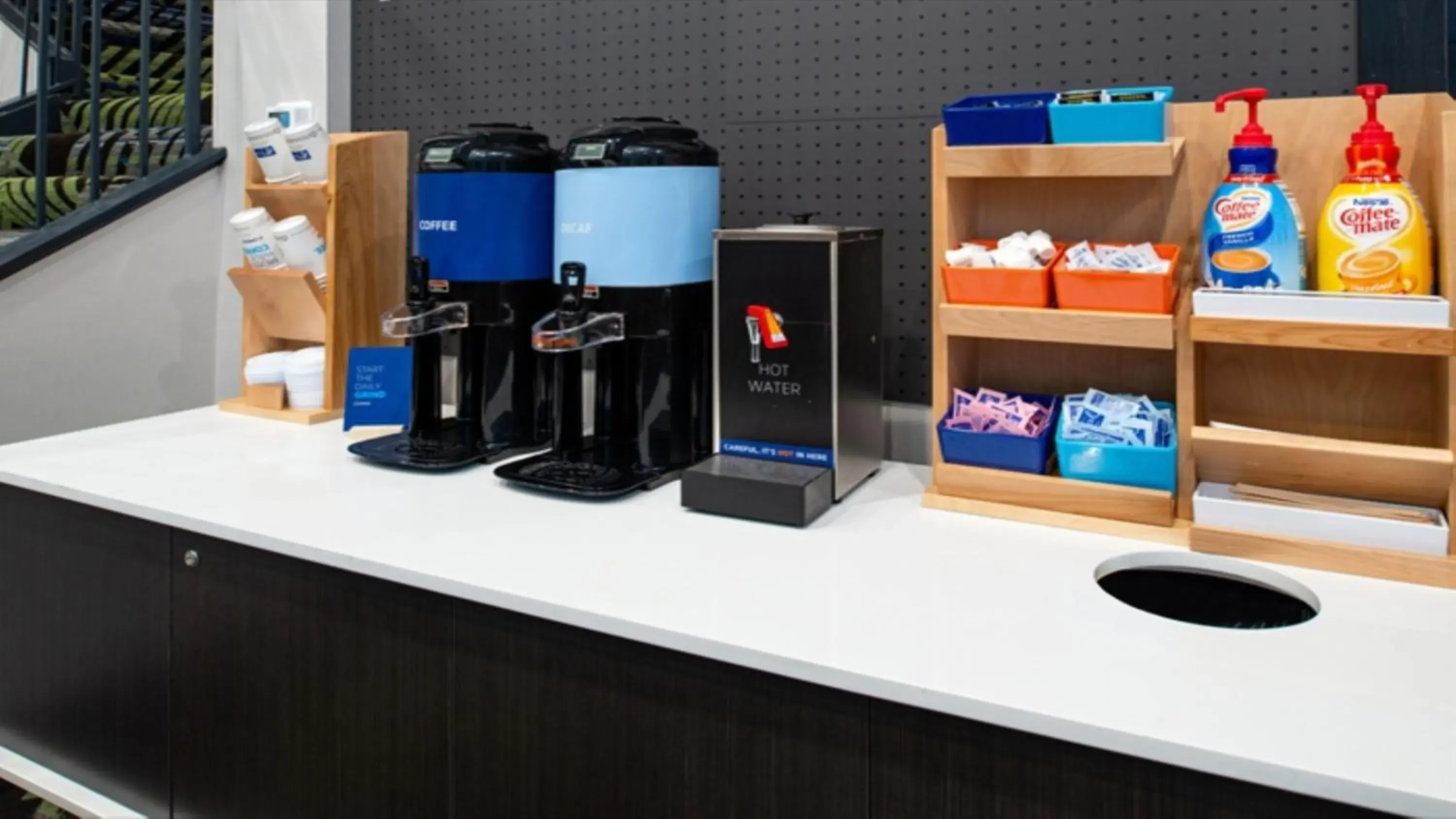 Breakfast in Holiday Inn Express Cincinnati West by IHG Breakfast in Holiday Inn Express Cincinnati West by IHG