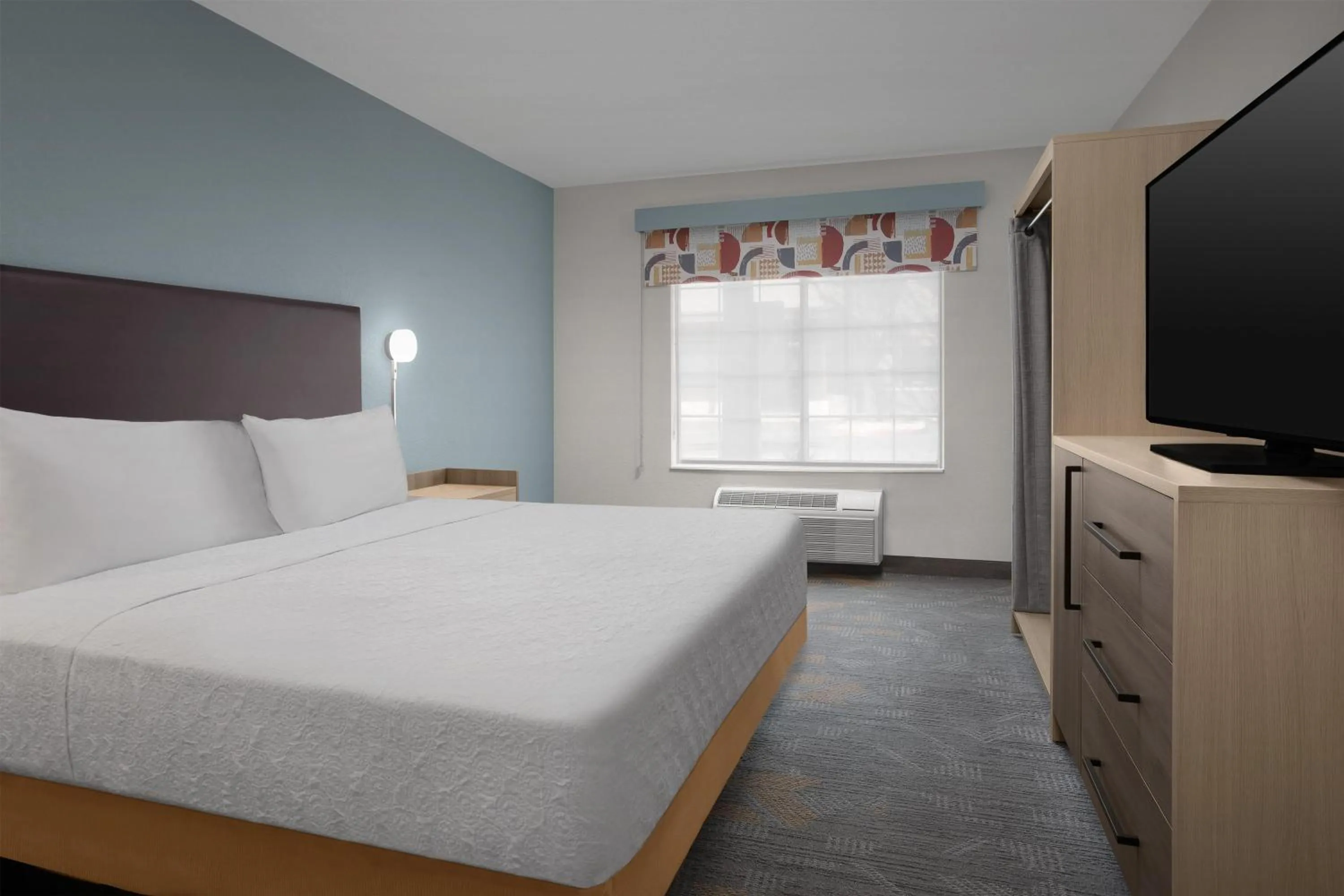 Bed in Home2 Suites by Hilton Scottsdale Old Town