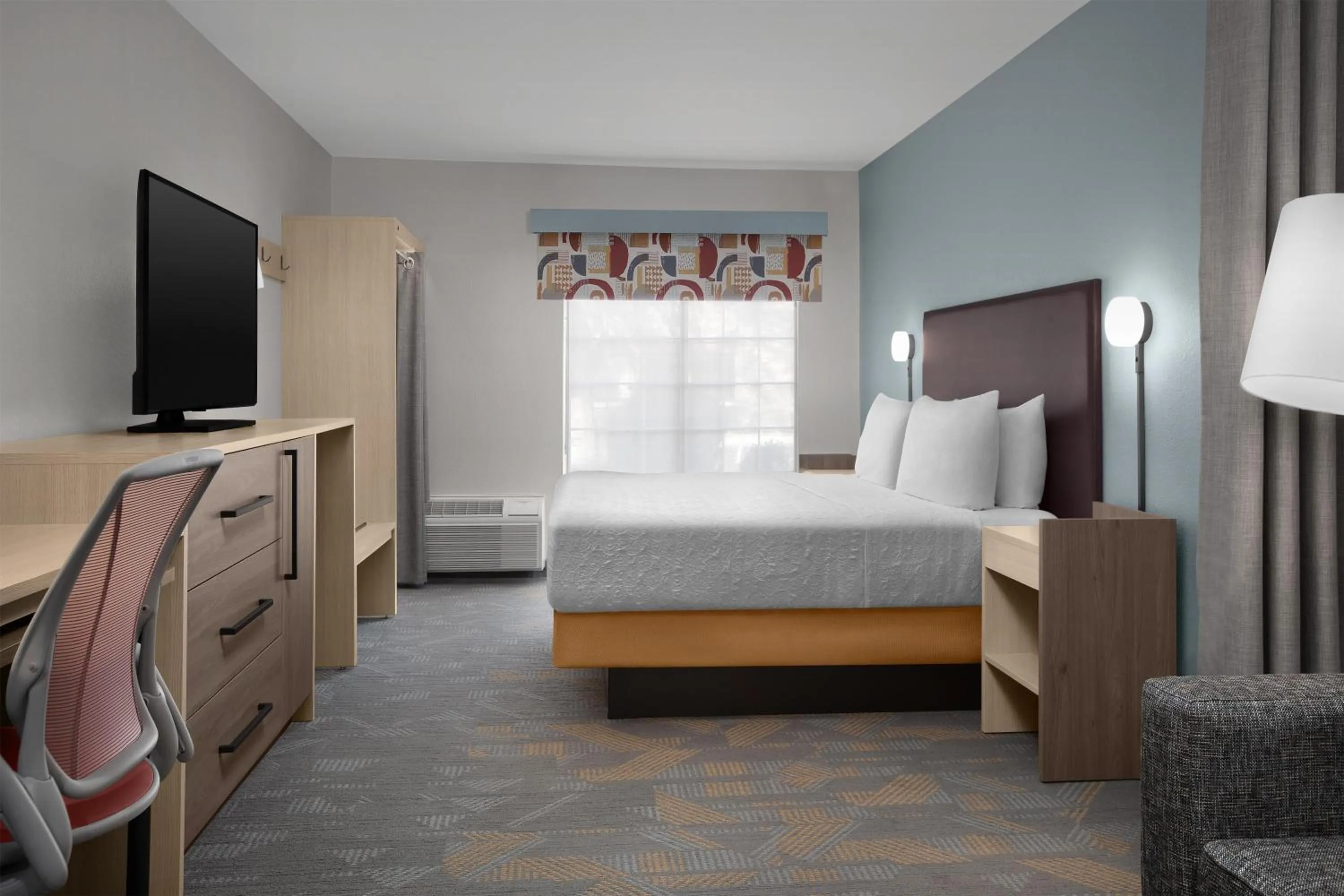 Bed in Home2 Suites by Hilton Scottsdale Old Town