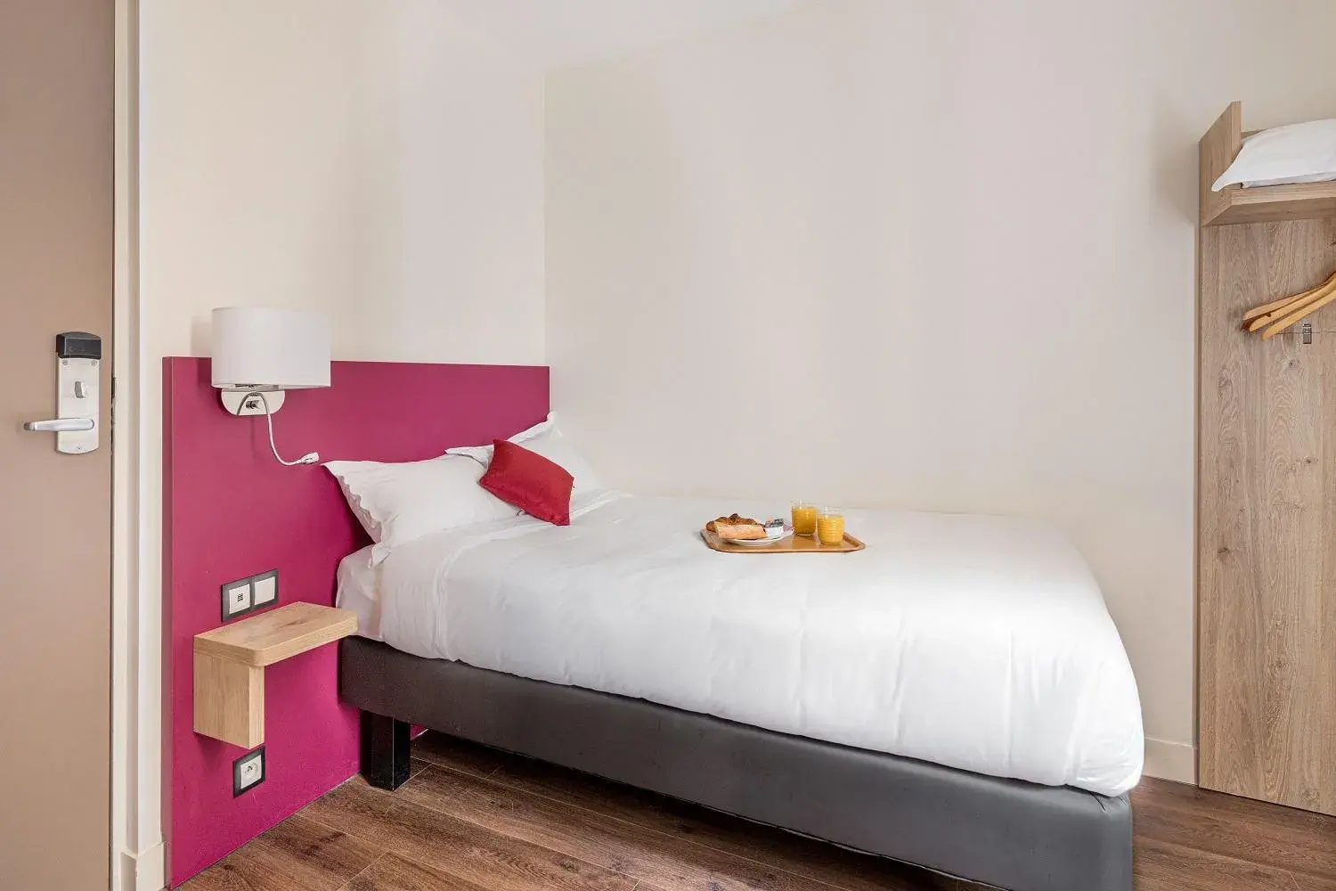 Bed in Courcelles Médéric Bed in Courcelles Médéric