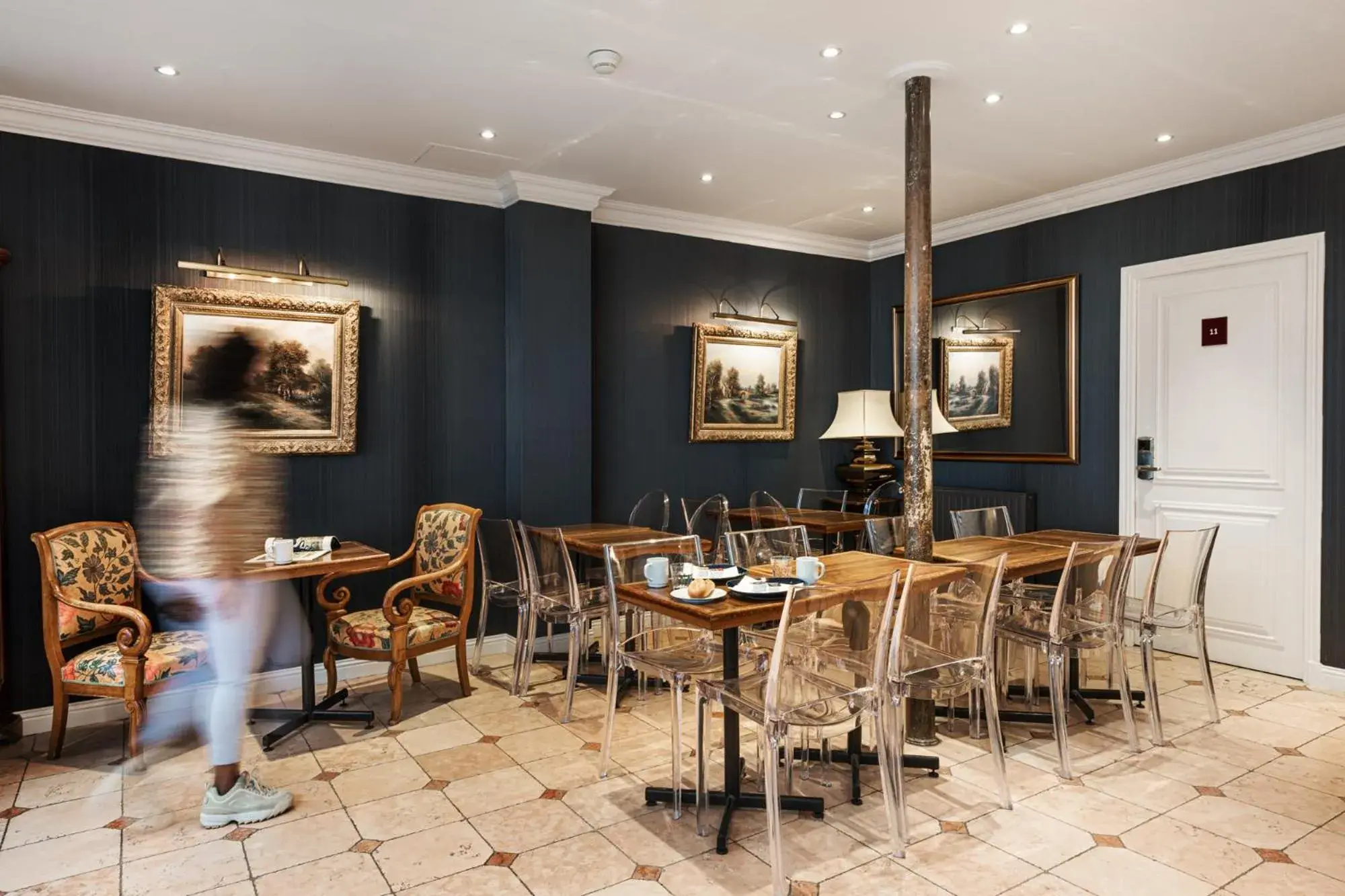 Restaurant/places to eat in Courcelles Médéric Restaurant/places to eat in Courcelles Médéric