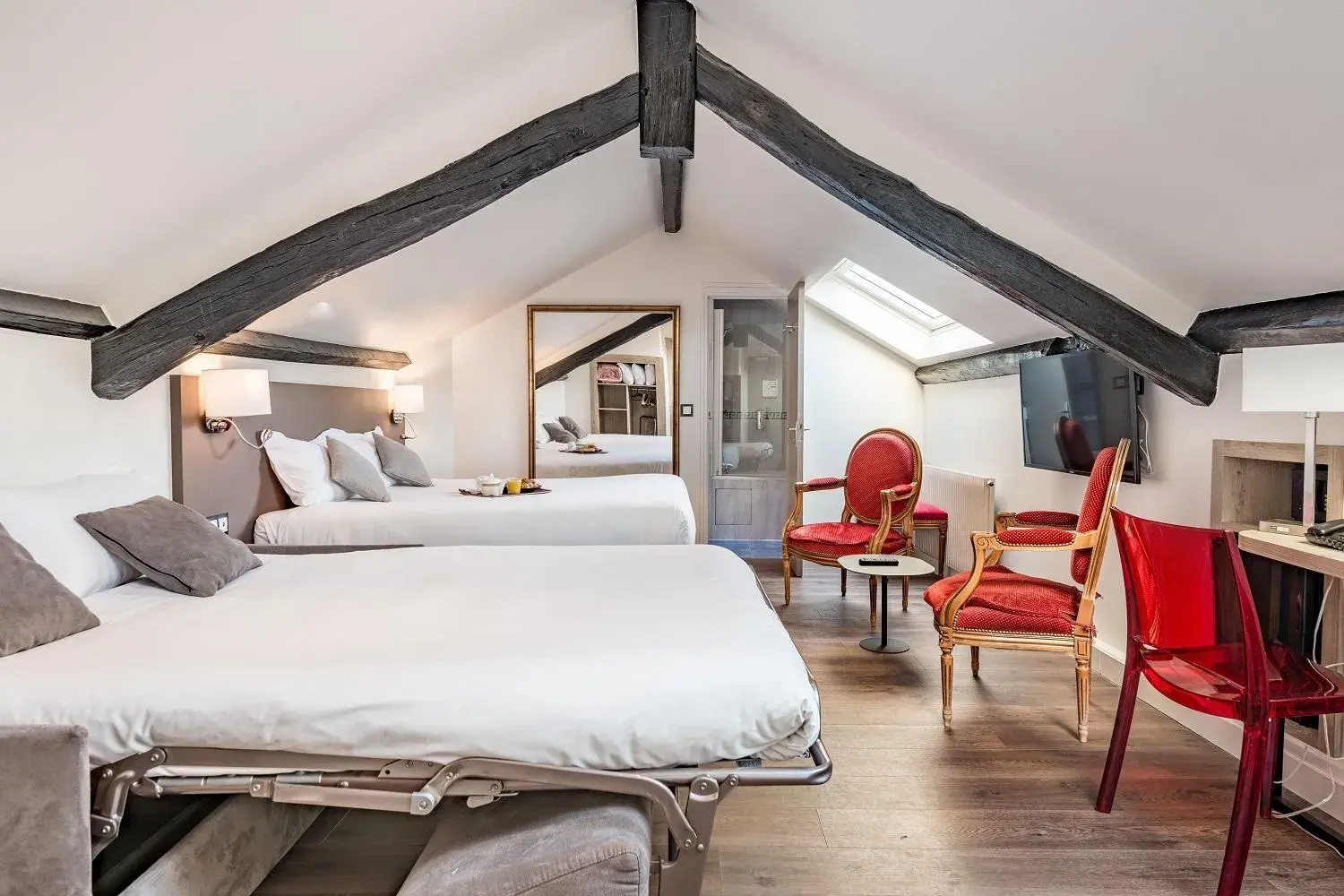 Photo of the whole room, Bed in Courcelles Médéric Photo of the whole room, Bed in Courcelles Médéric