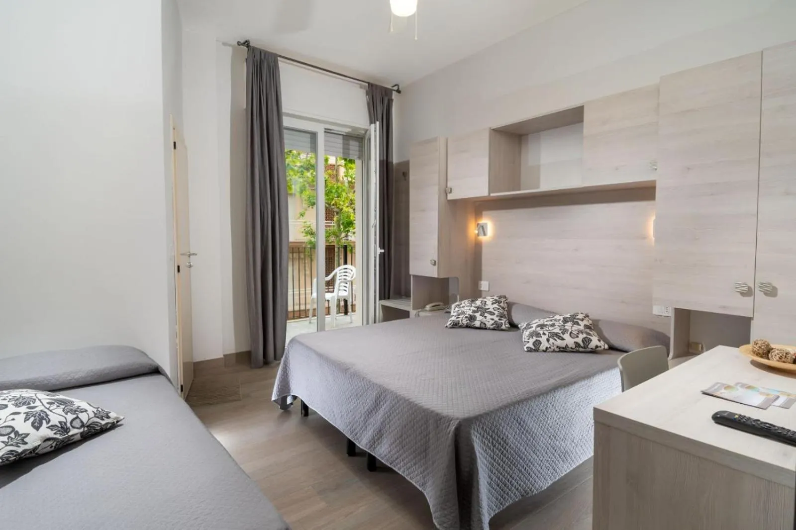 Bed in Hotel Anna Gabicce Mare