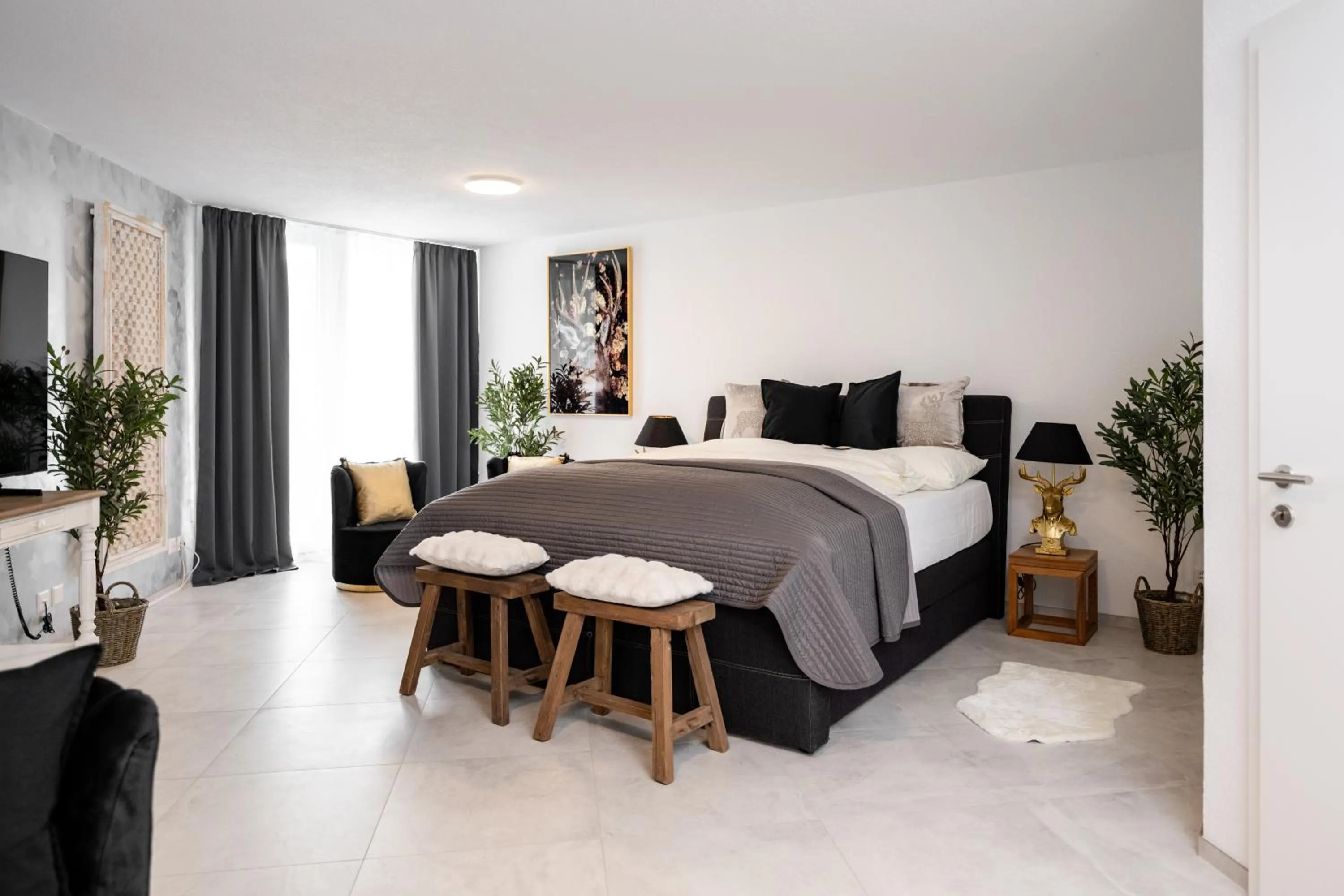 Bed in Hotel Egerkingen, idealer Zwischenstopp