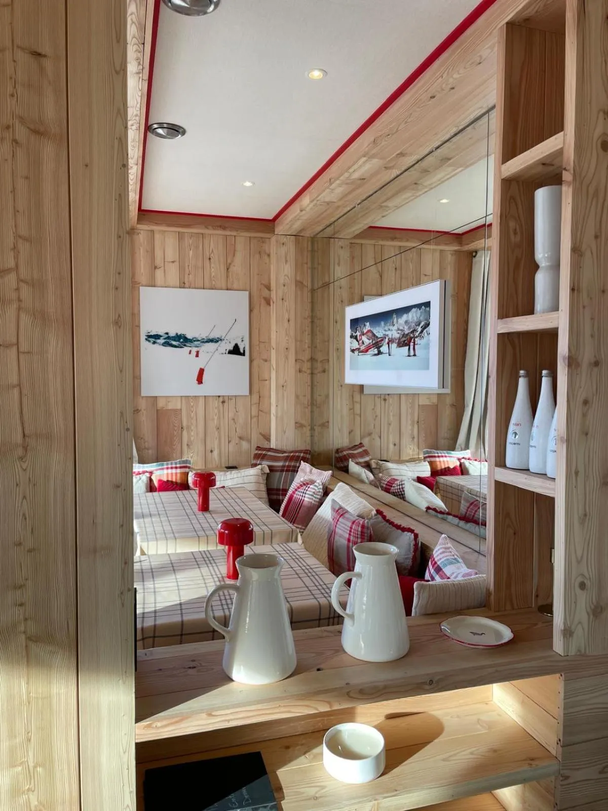 Restaurant/places to eat in Hôtel Le Caprice Des Neiges Combloux