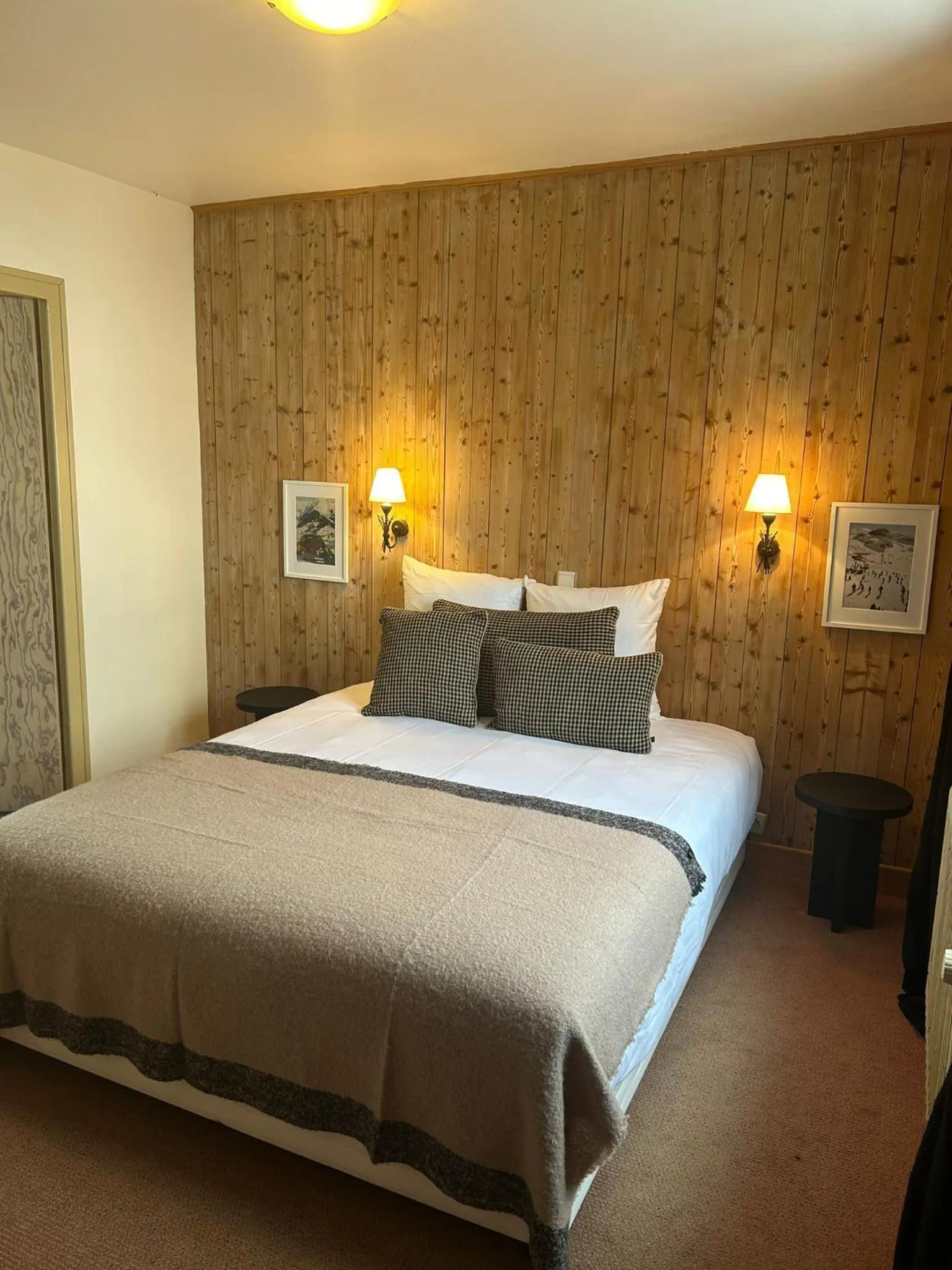Double Room with Balcony in Hôtel Le Caprice Des Neiges Combloux