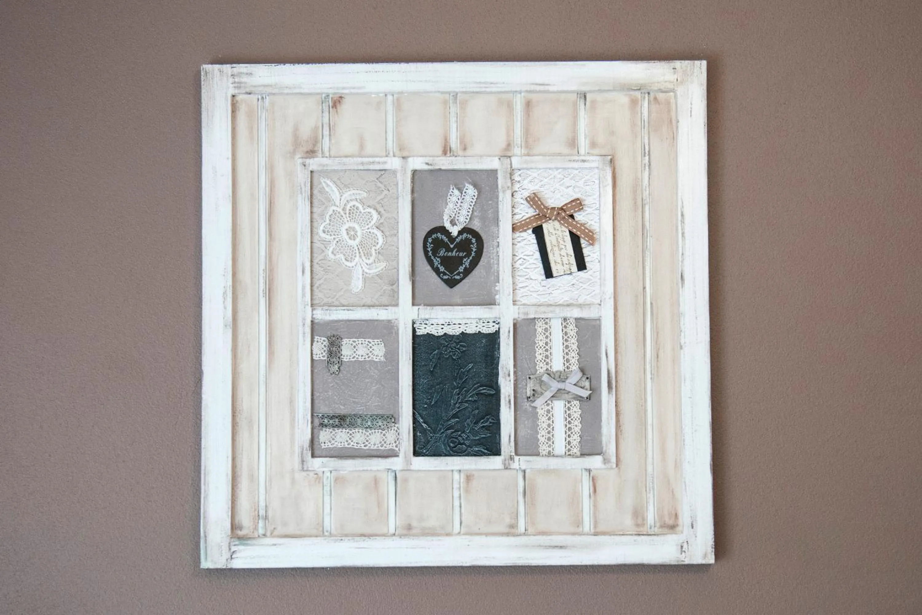 Decorative detail in Hotel Villa Esedra