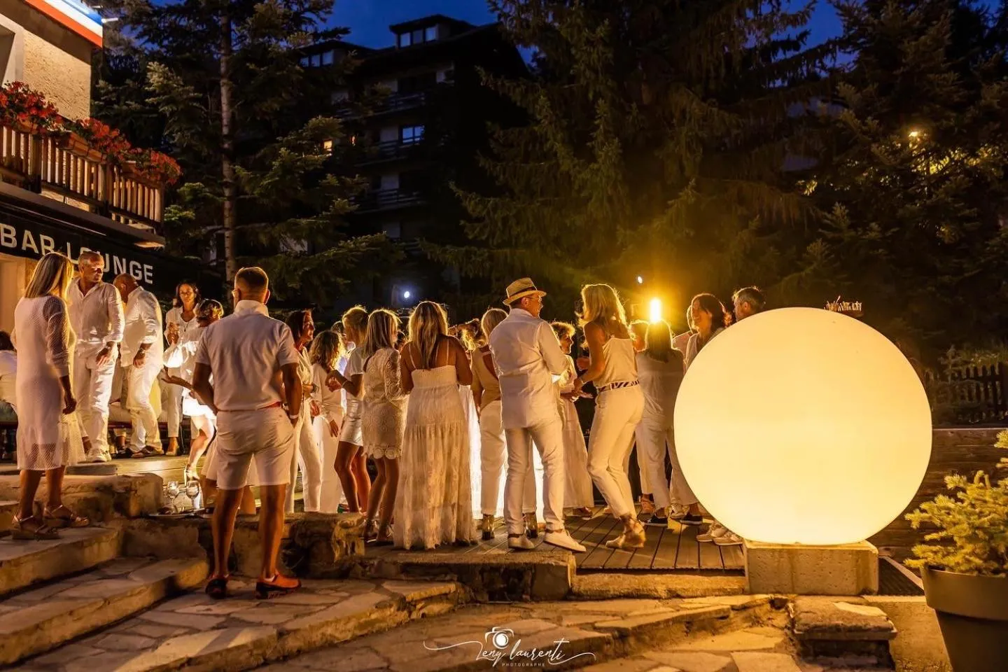 Patio in Hôtel 16 | 150 Montagne & Spa Nuxe