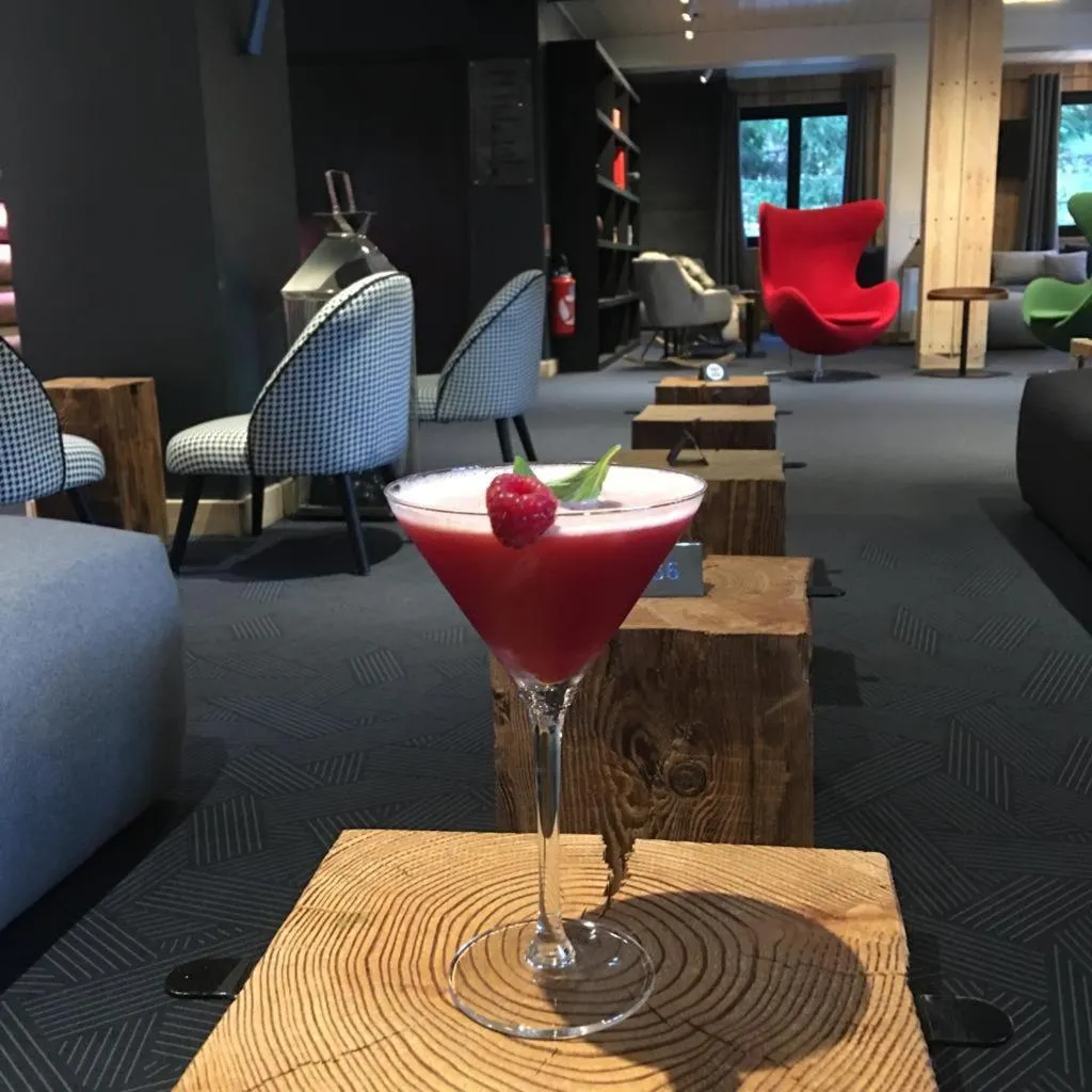 Alcoholic drinks in Hôtel 16 | 150 Montagne & Spa Nuxe