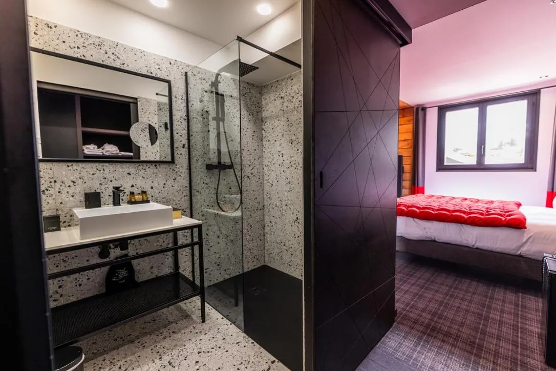 Bed in Hôtel 16 | 150 Montagne & Spa Nuxe