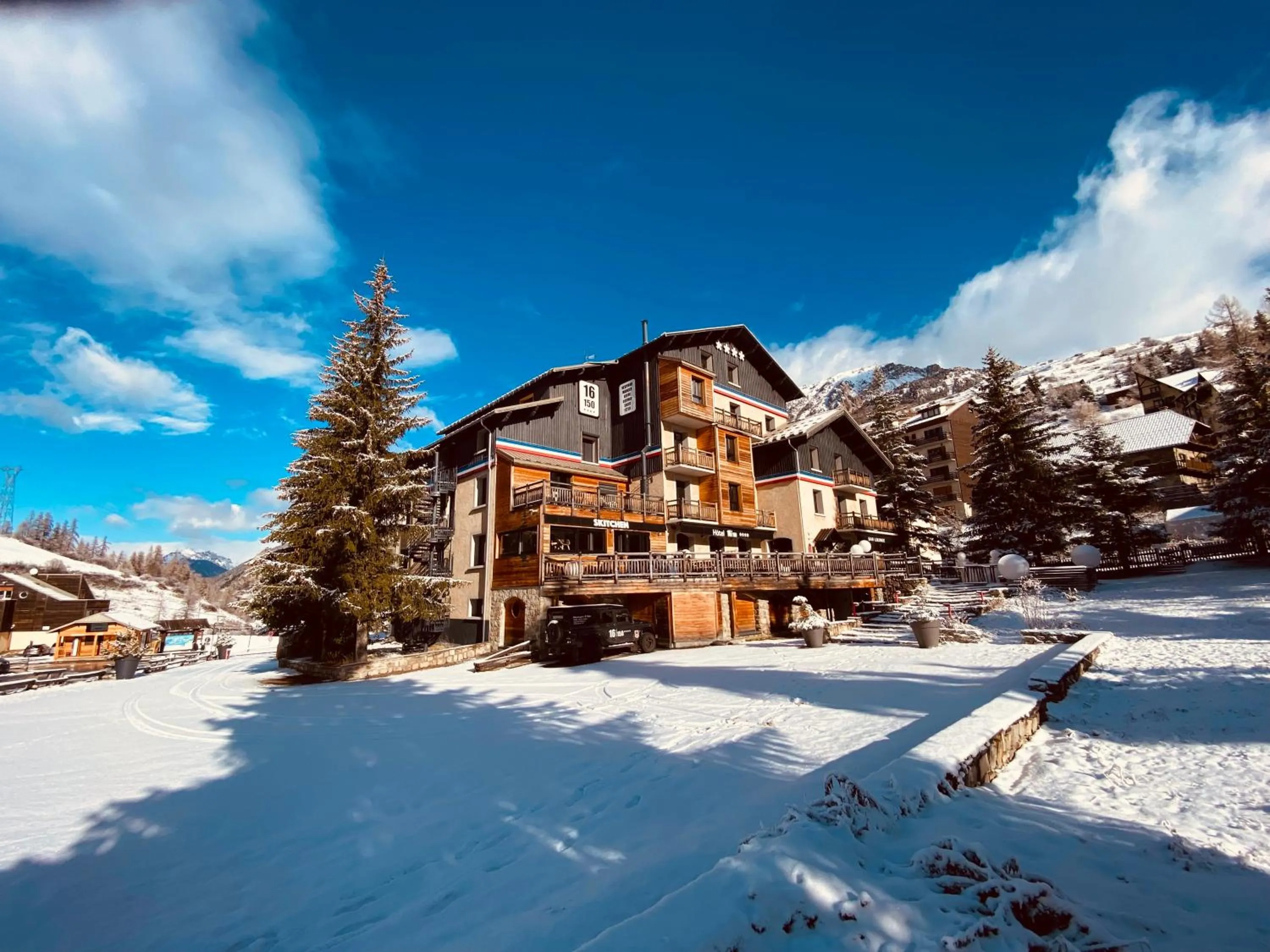 Hôtel 16 | 150 Montagne & Spa Nuxe