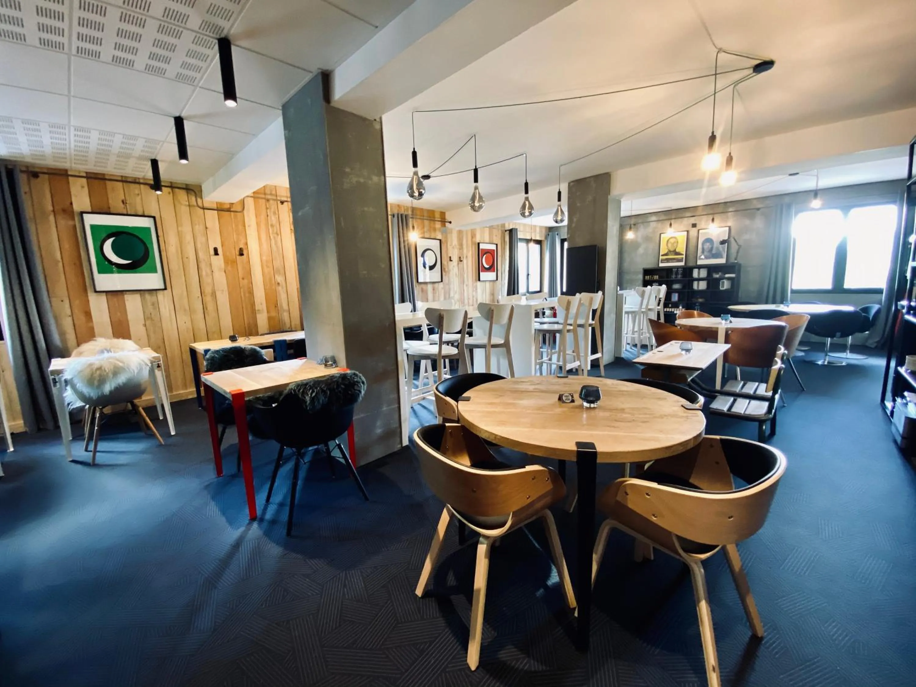 Restaurant/places to eat in Hôtel 16 | 150 Montagne & Spa Nuxe